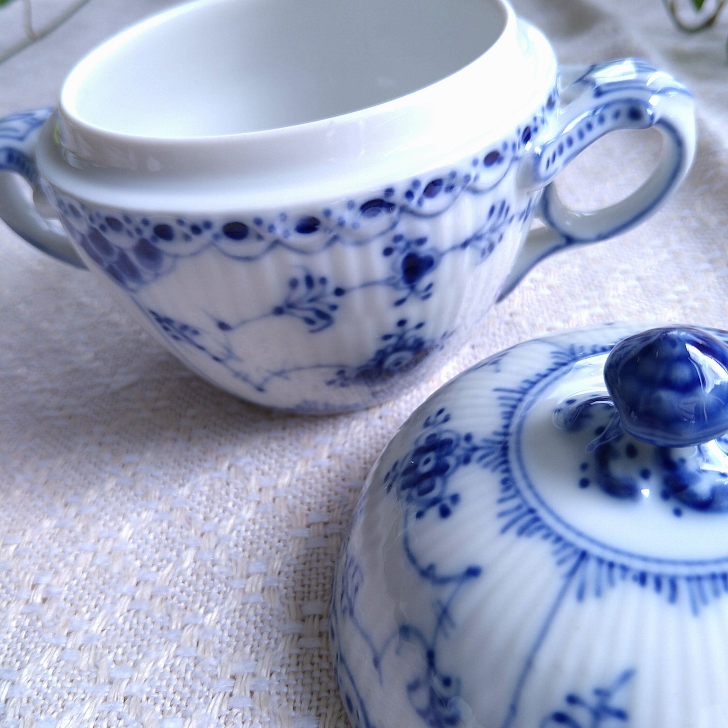 1975~1979年小さいシュガーポット取手付き/Sugar pot small