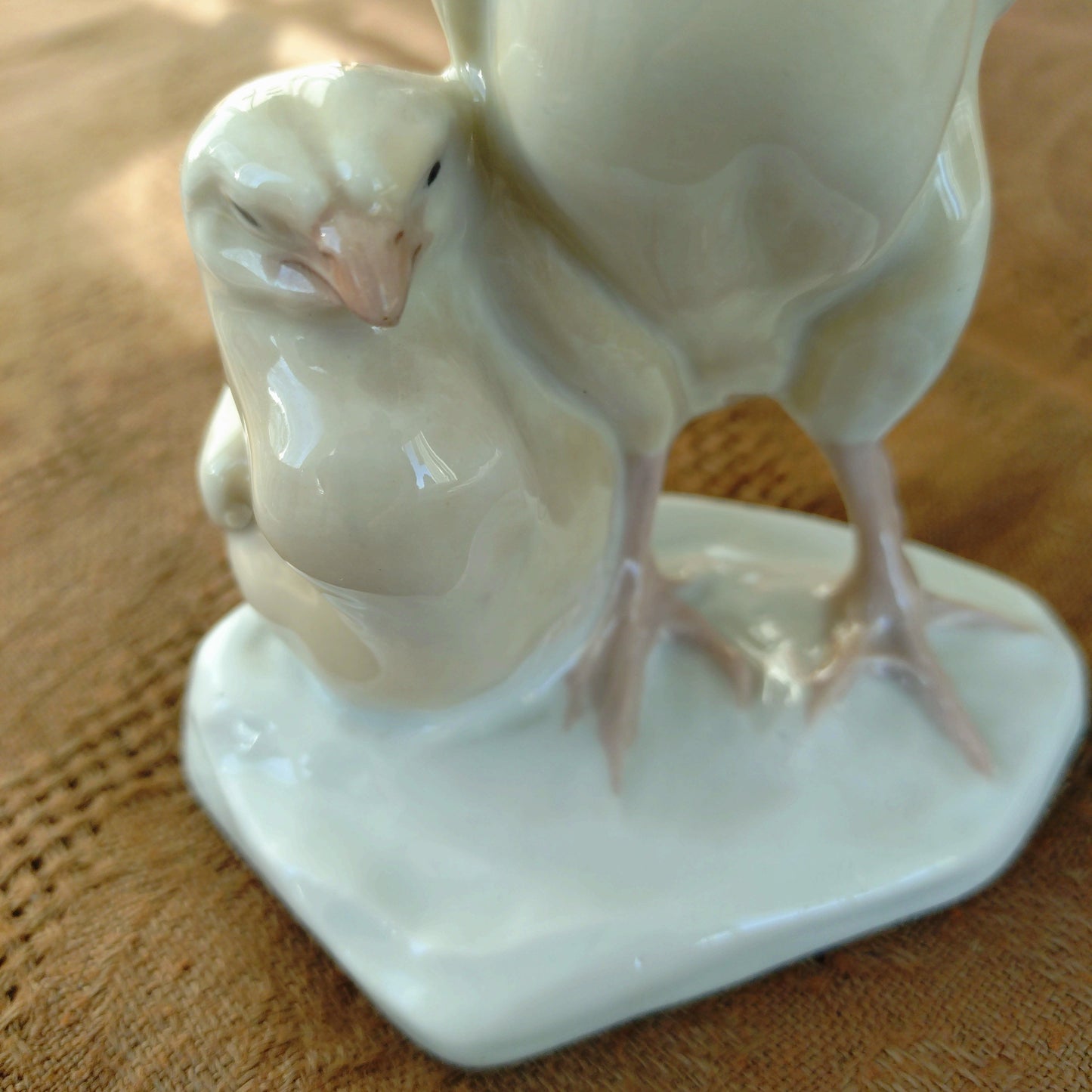 1924年以前Meissenマイセン2羽のひよこ🐥🐤のフィギュリン高さ約13.5㎝H/PaulWaltehr