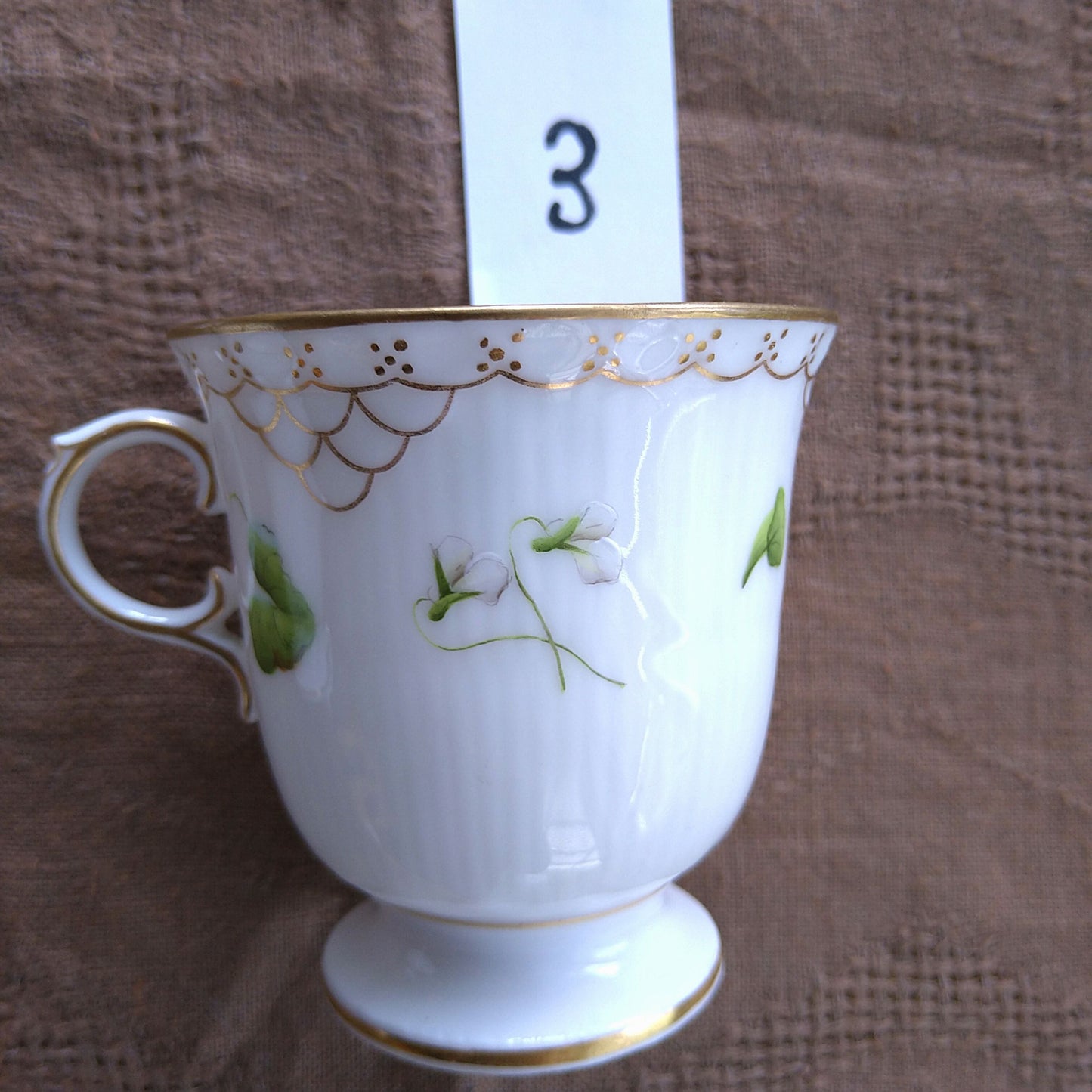1892年RoyalCopenhagen の白いスミレのカップソーサー/WhiteVioletCupSaucer