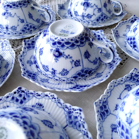 Antique Tanaka Online