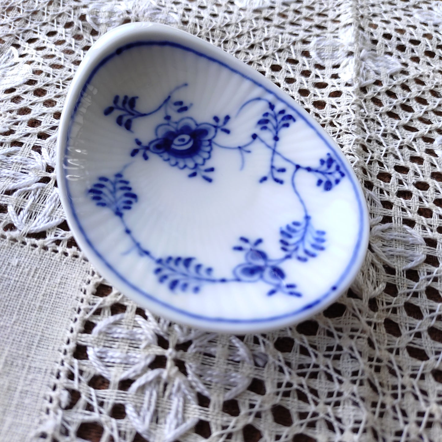 1958年RoyalCopenhagenブルーフルーテッド貝の形の小さなお皿10.5㎝×7.2㎝/BlueFlutedPlainShellFormPlate