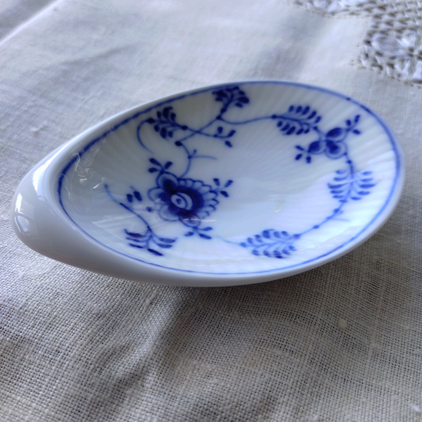 1958年RoyalCopenhagenブルーフルーテッド貝の形の小さなお皿10.5㎝×7.2㎝/BlueFlutedPlainShellFormPlate