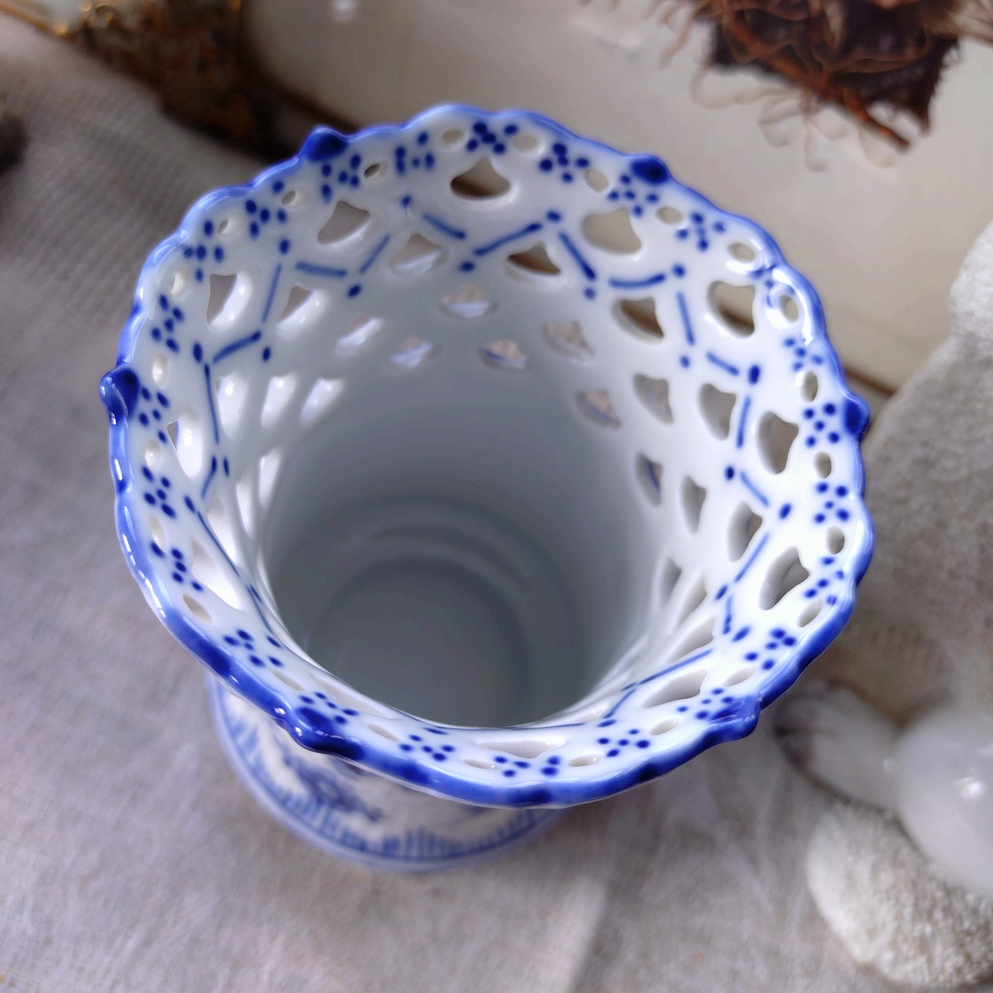 RoyalCopenhagenのシガレットホルダー(大)型番号1016、高さ約11.5㎝H/FulllaceCigarettstand