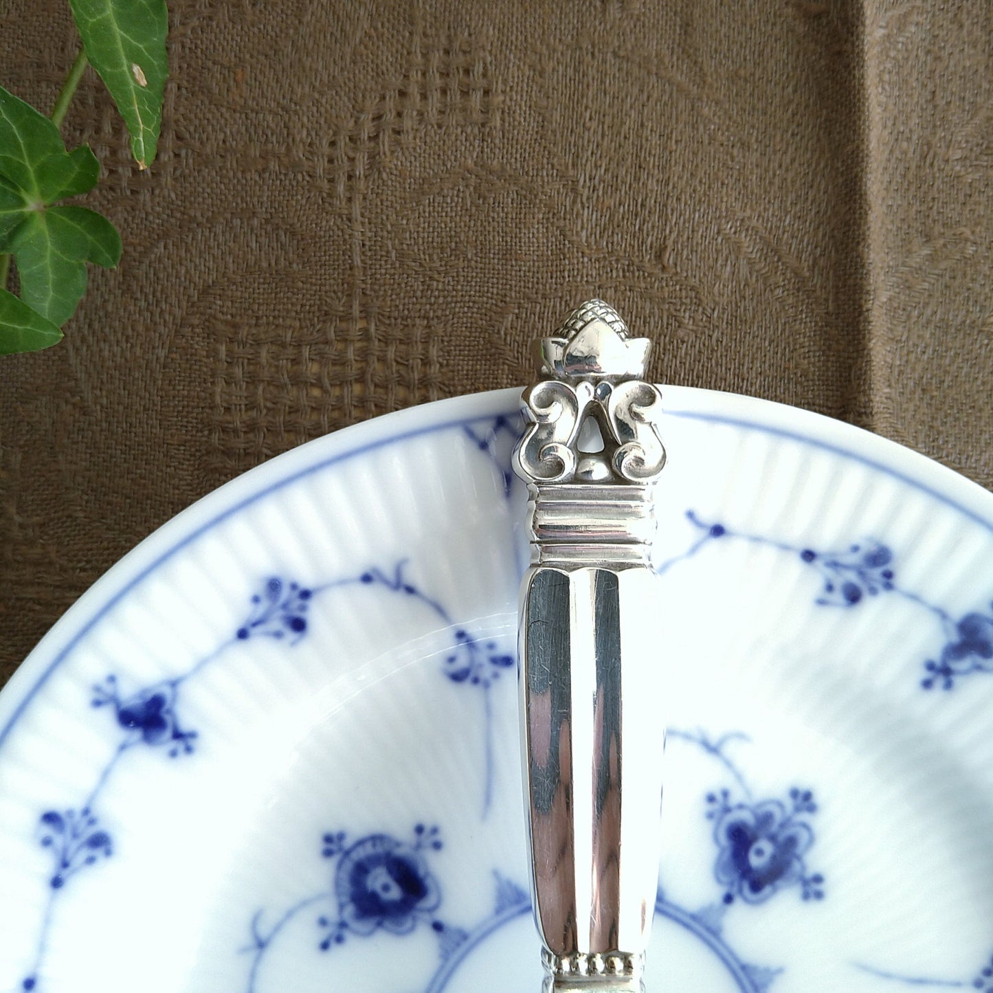 Georg Jensen Acorn 蛋糕刀