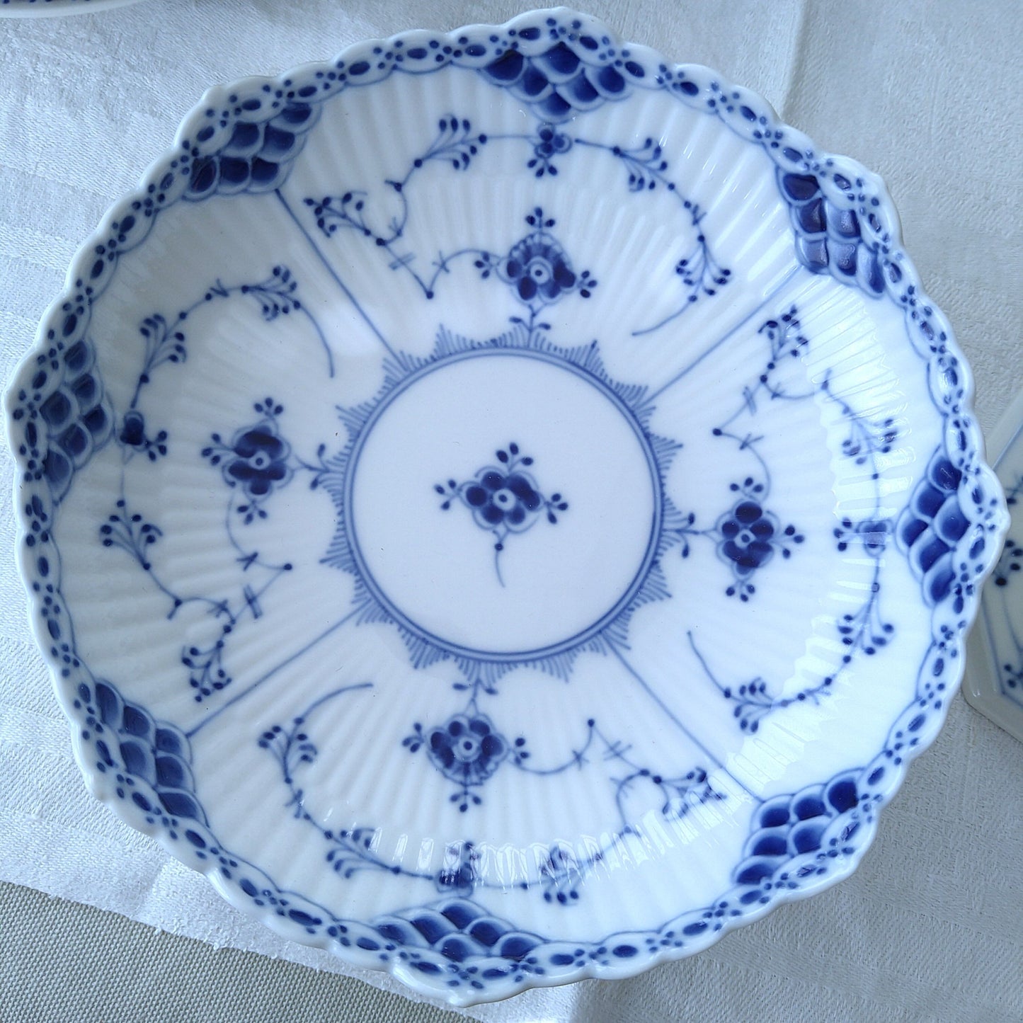 1950/1960年代RoyalCopenhagenブルーフルーテッドの嬉しい価格のいろいろ。