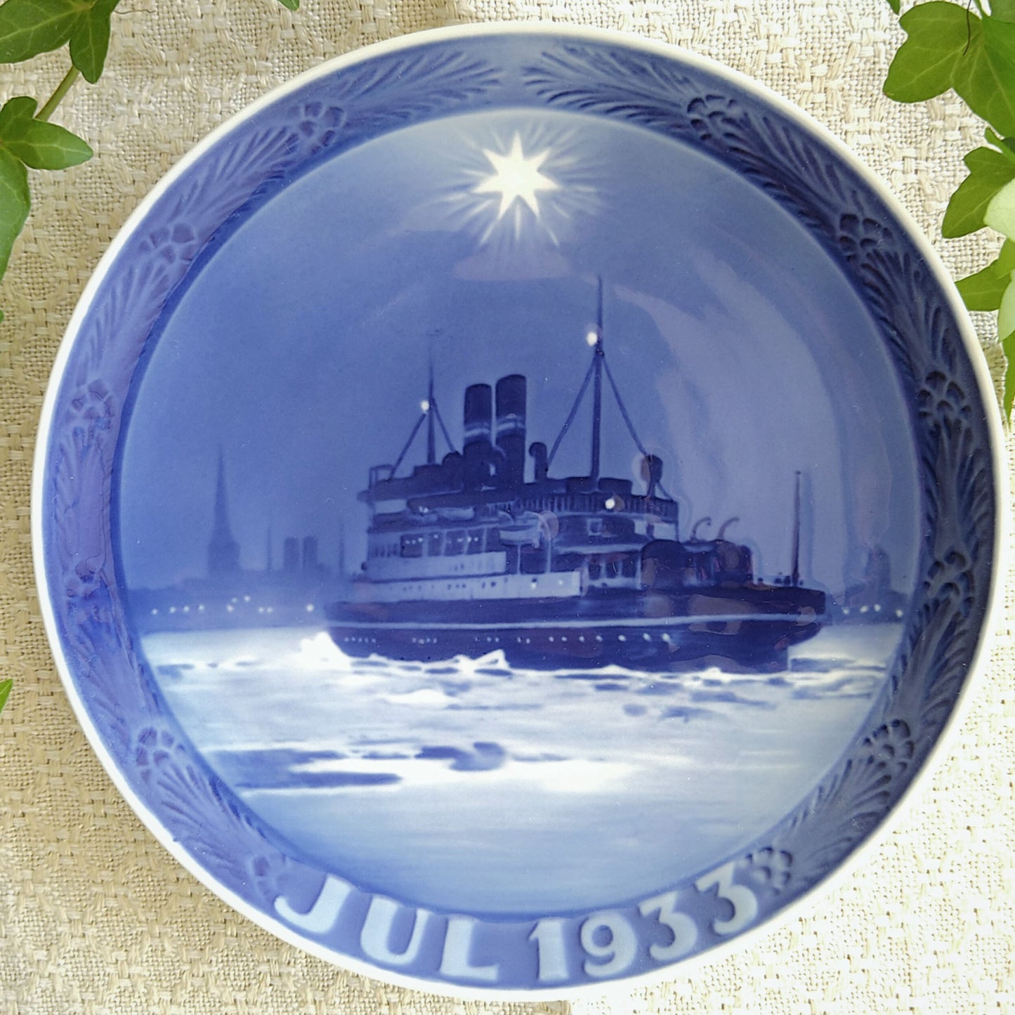 RoyalCopenhagenのイヤーズプレート1933年(昭和8年）