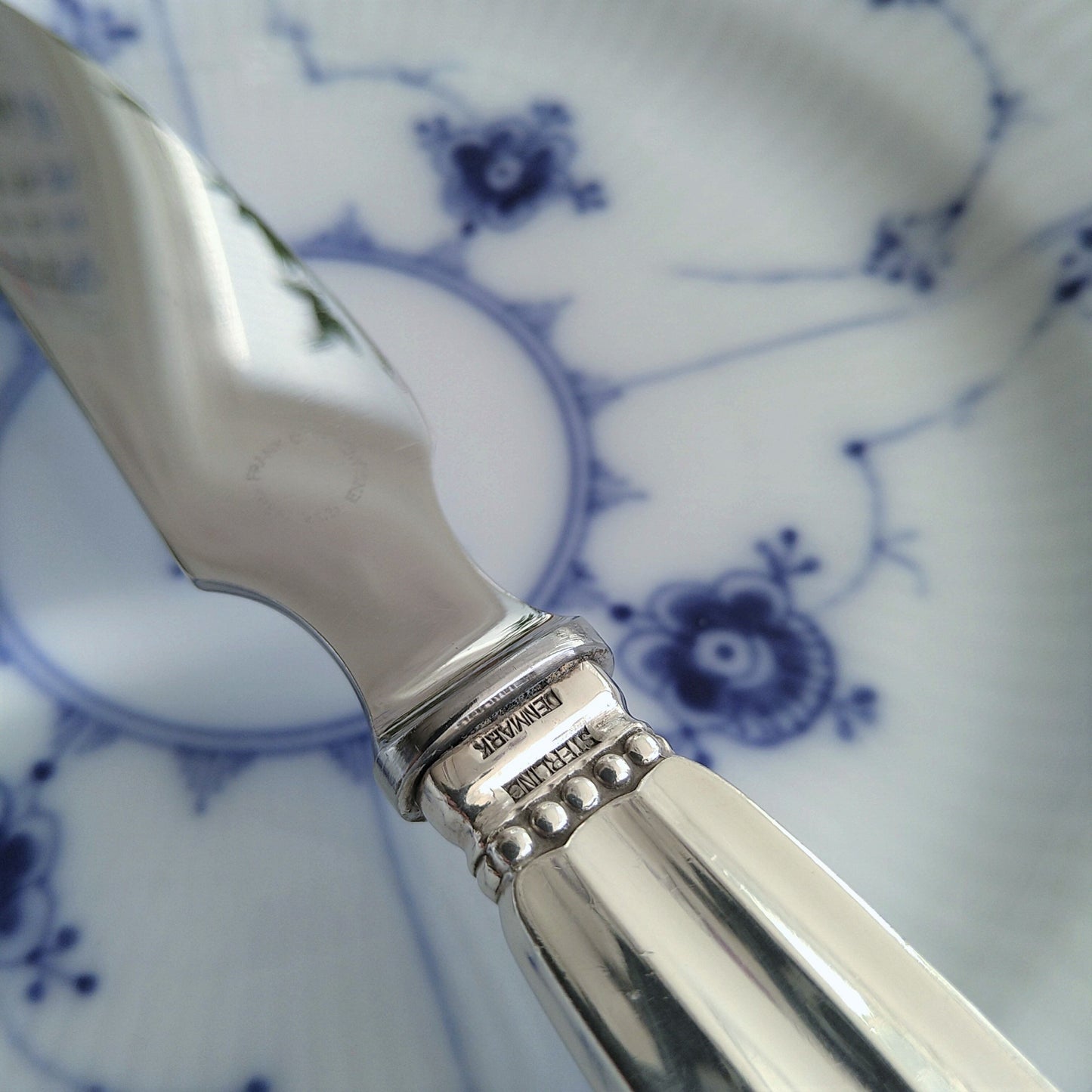 Georg Jensen Acorn 蛋糕刀