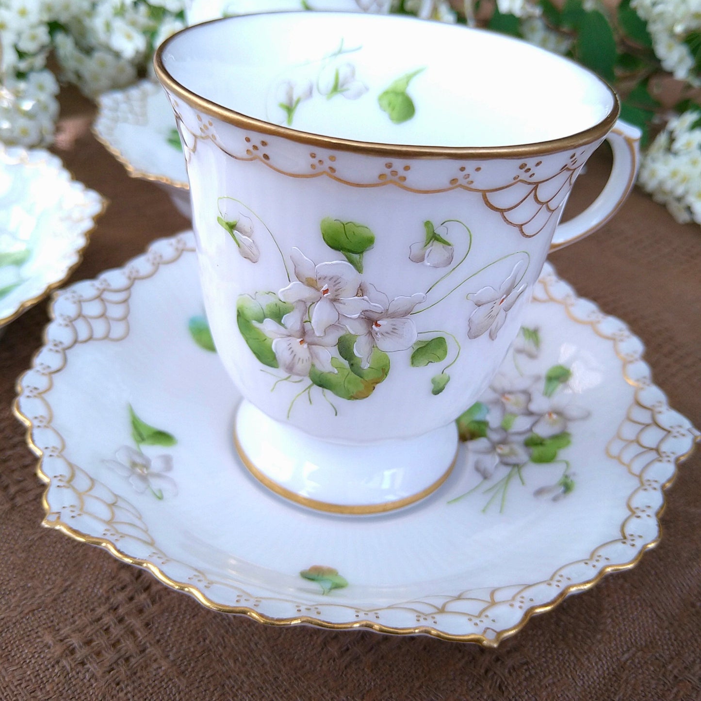 1892年RoyalCopenhagen の白いスミレのカップソーサー/WhiteVioletCupSaucer