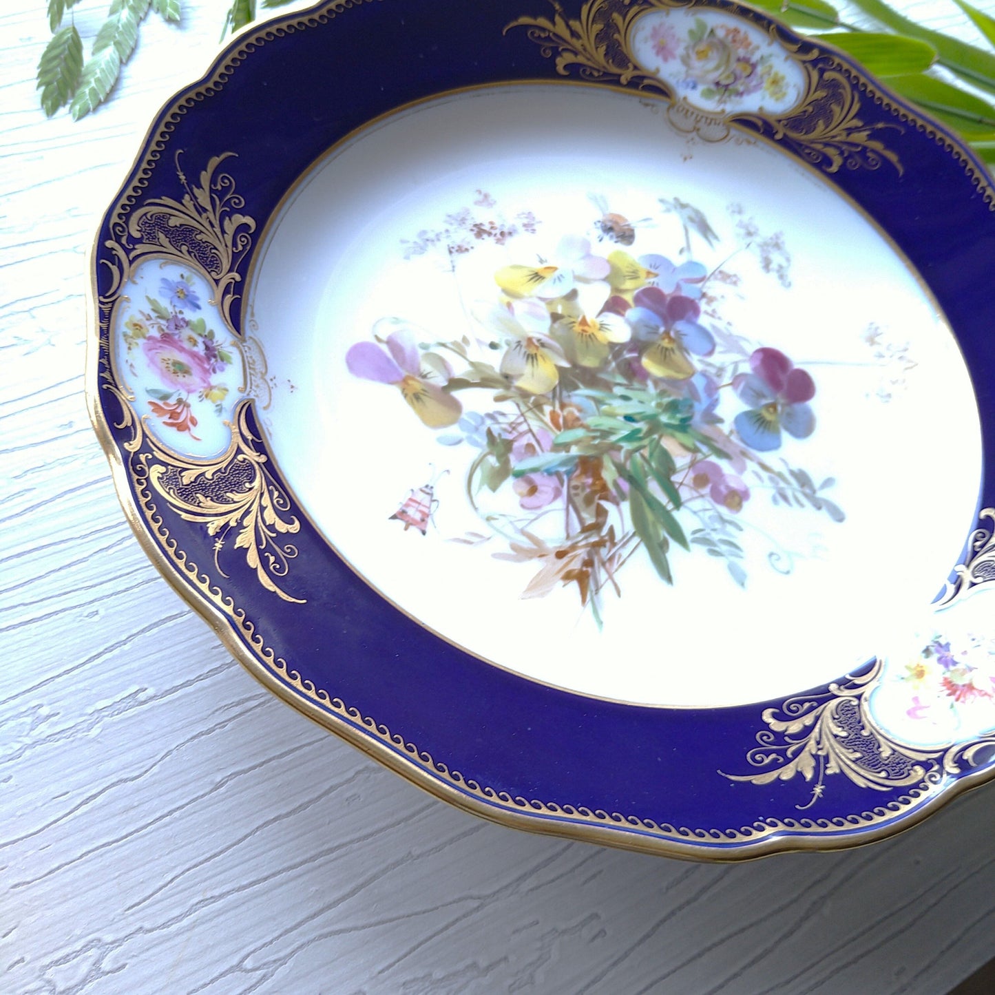 Meissen マイセンコバルトフォンド自然主義絵付け直径約25㎝D三色すみれ/MeissenCobalt FondPlate