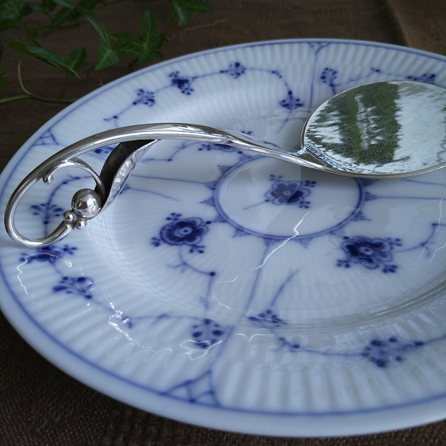 GeorgJensenオーナメンタルピース番号141のサーパー/OrnamentalNo.141  Cake server