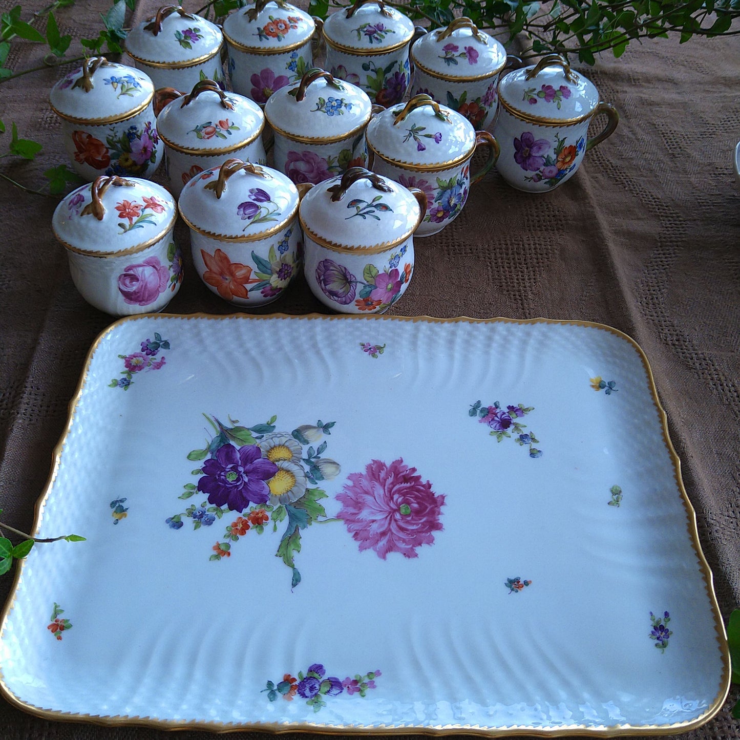 RoyalCopenhagenサクソンフラワーカスタードカップ12個トレイ付き/SaxonFlowerCusturdCupWithTray