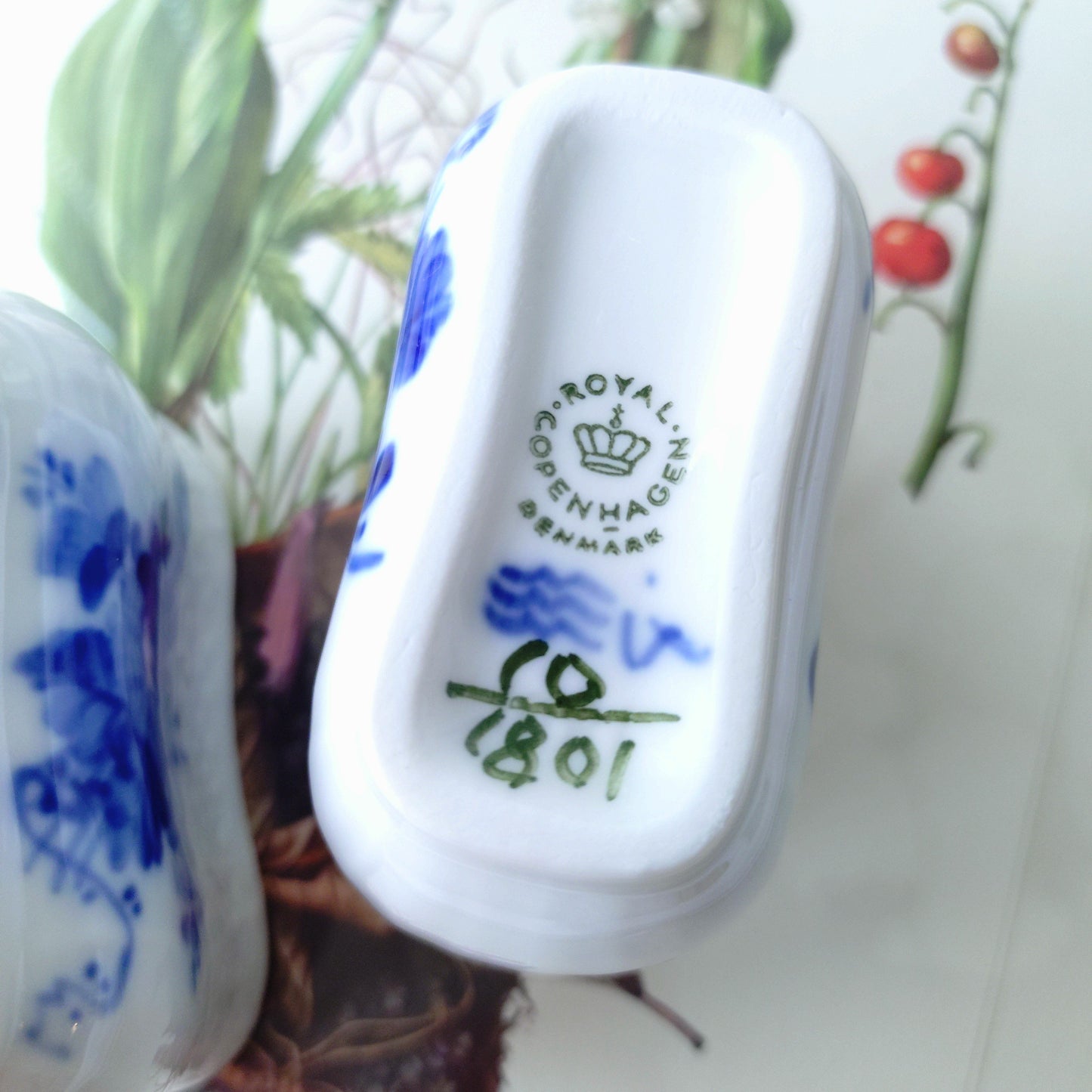 RoyalCopenhagenブルーフラワーカーブの楕円ミニベース高さ約5.5㎝H