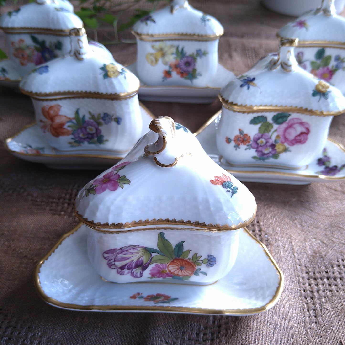 Royal Copenhagenサクソンフラワー三角カスタードカップソーサー/SaxonFlower Custurd cup and saucer