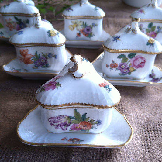 Royal Copenhagenサクソンフラワー三角カスタードカップソーサー/SaxonFlower Custurd cup and saucer