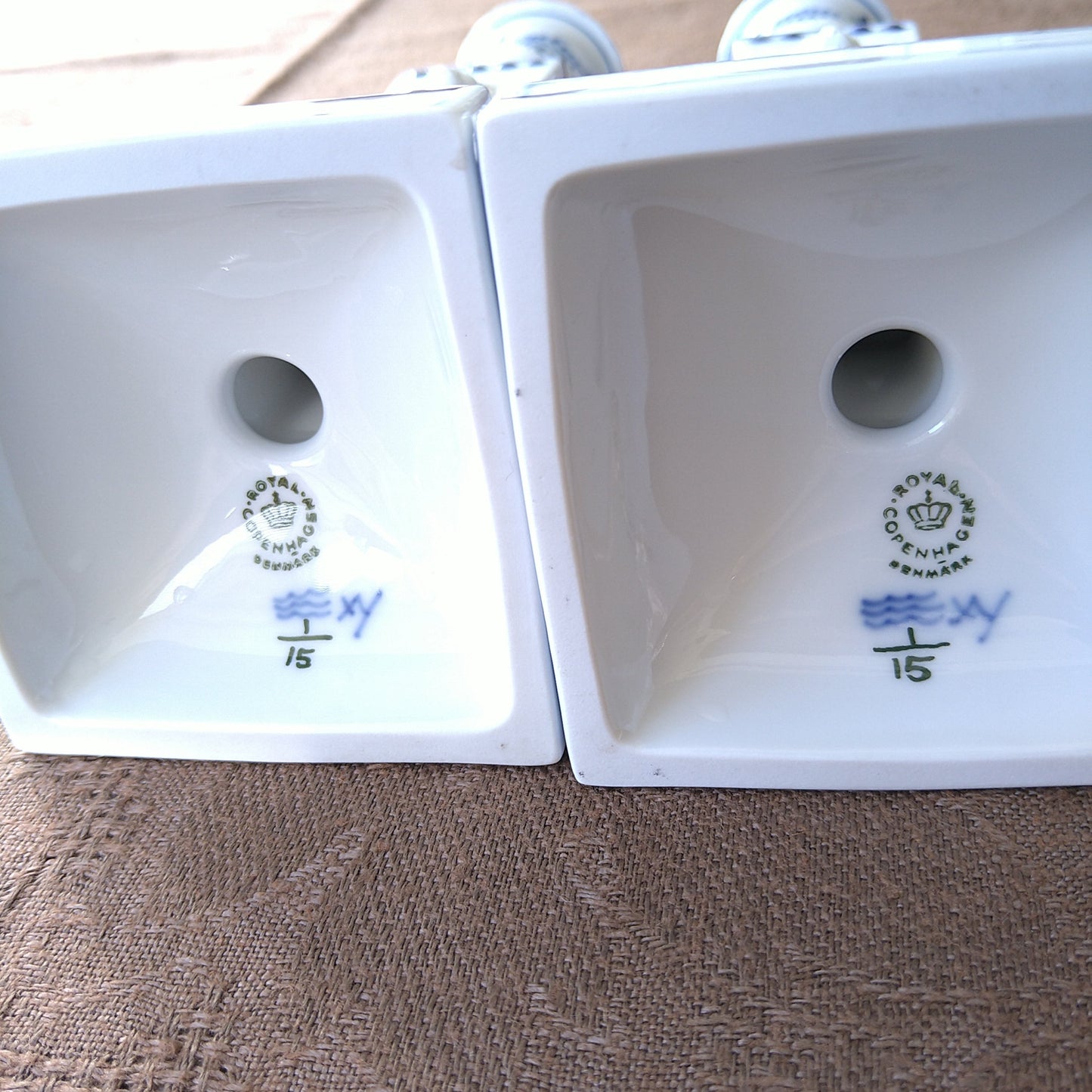 1967年RoyalCopenhagenブルーフルーテッドプレインのライオンレリーフキャンドルスタンド2本セット/Candle stand pair