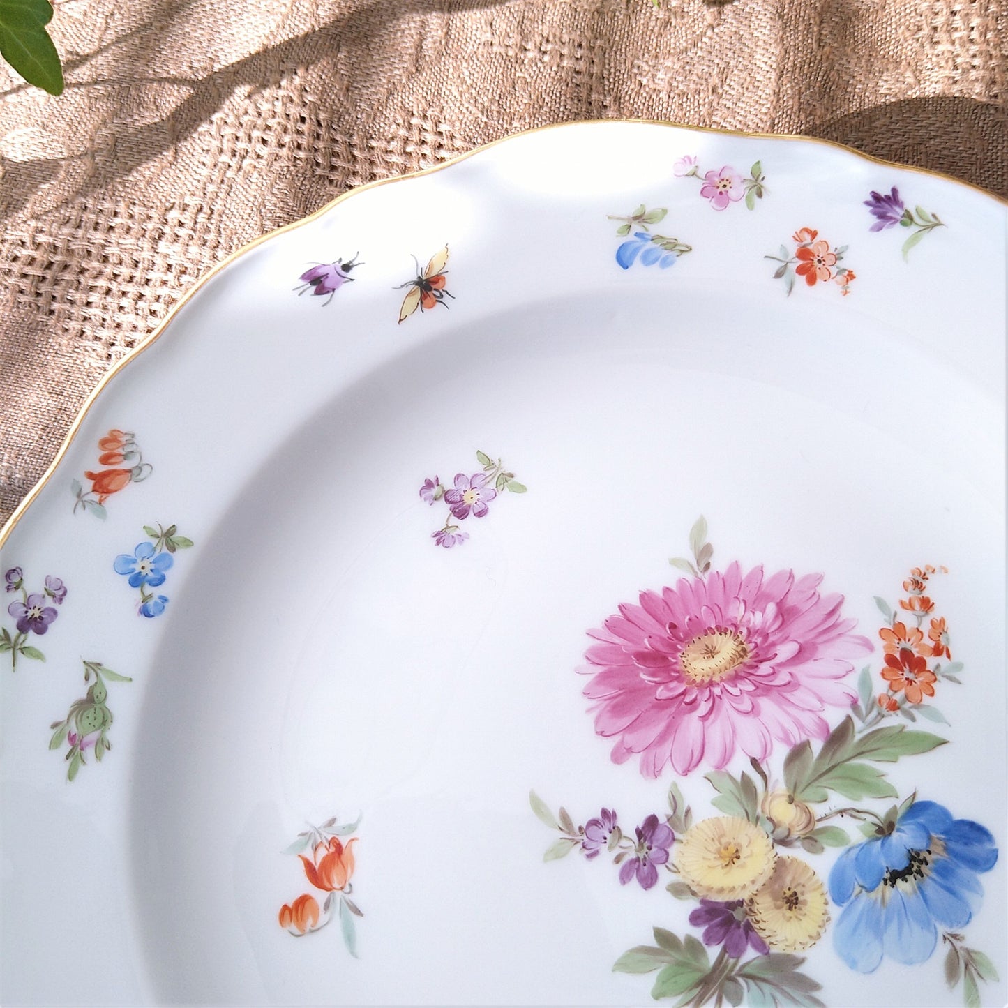 1860～1924年Meissen花と昆虫の絵の前菜皿21㎝ピンクのアスター/Plate 21cmD