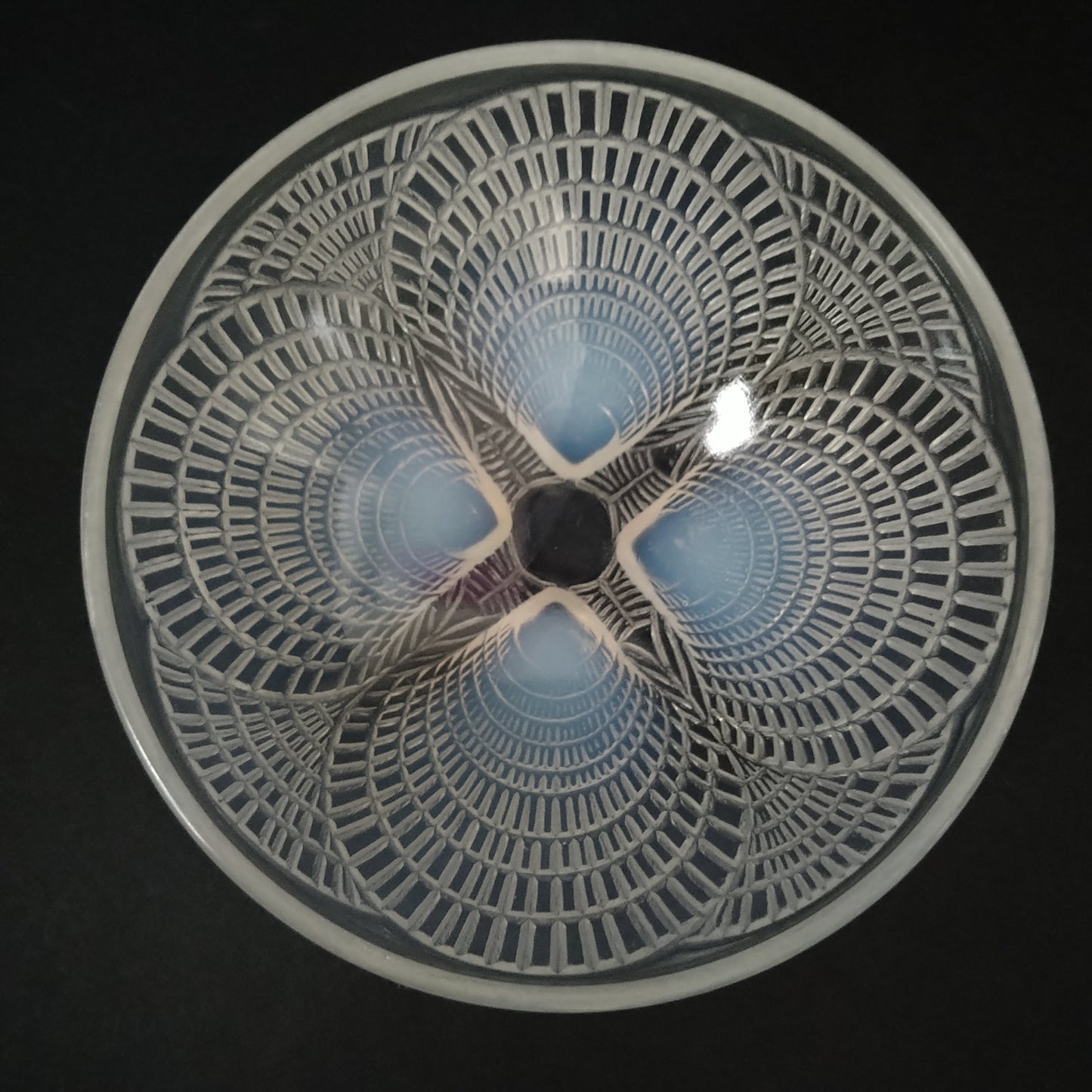 R.LaliqueルネラリックCOQUILLES.No.5/オパルセントのボウル直径約13.3㎝D高さ約5.4㎝H
