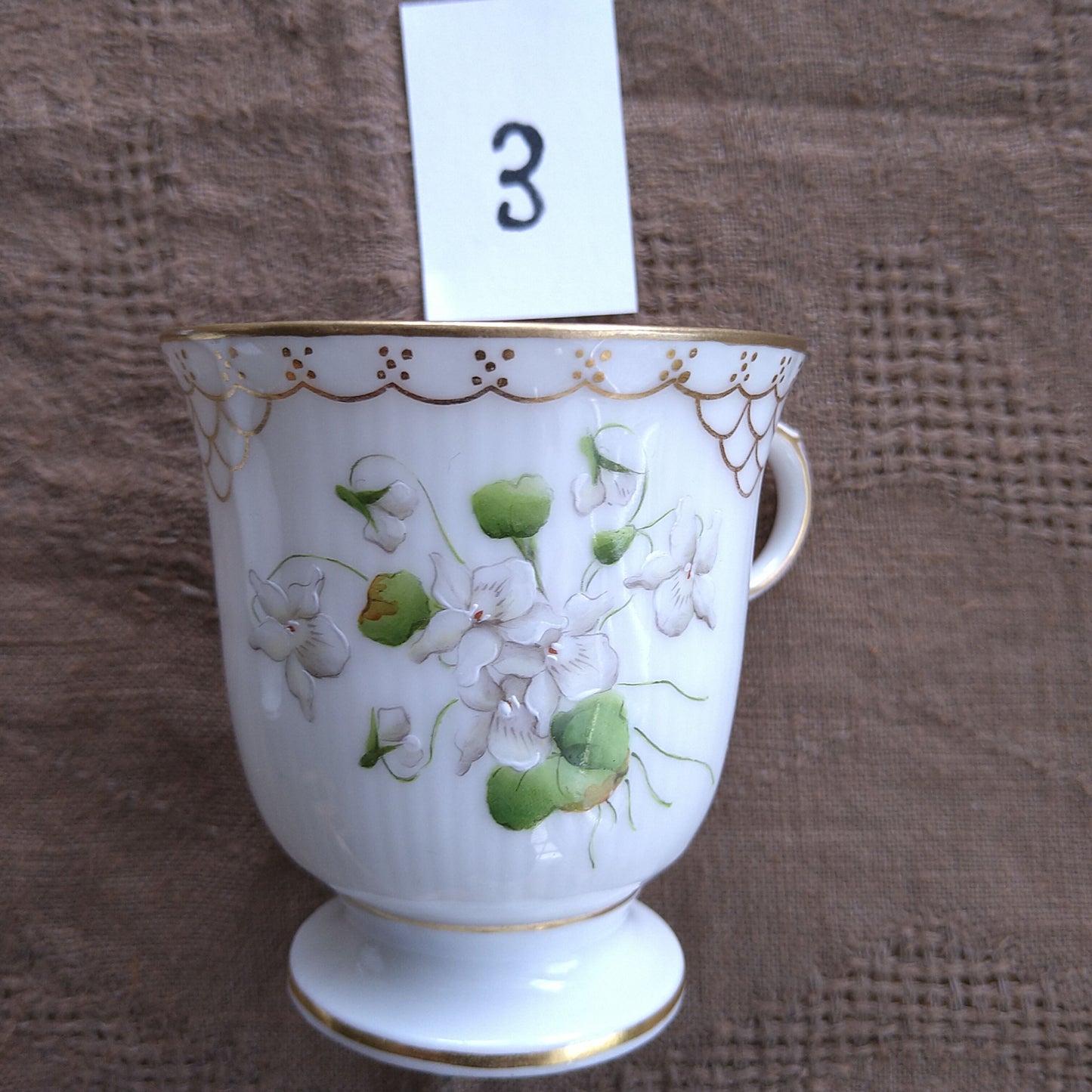 1892年RoyalCopenhagen の白いスミレのカップソーサー/WhiteVioletCupSaucer