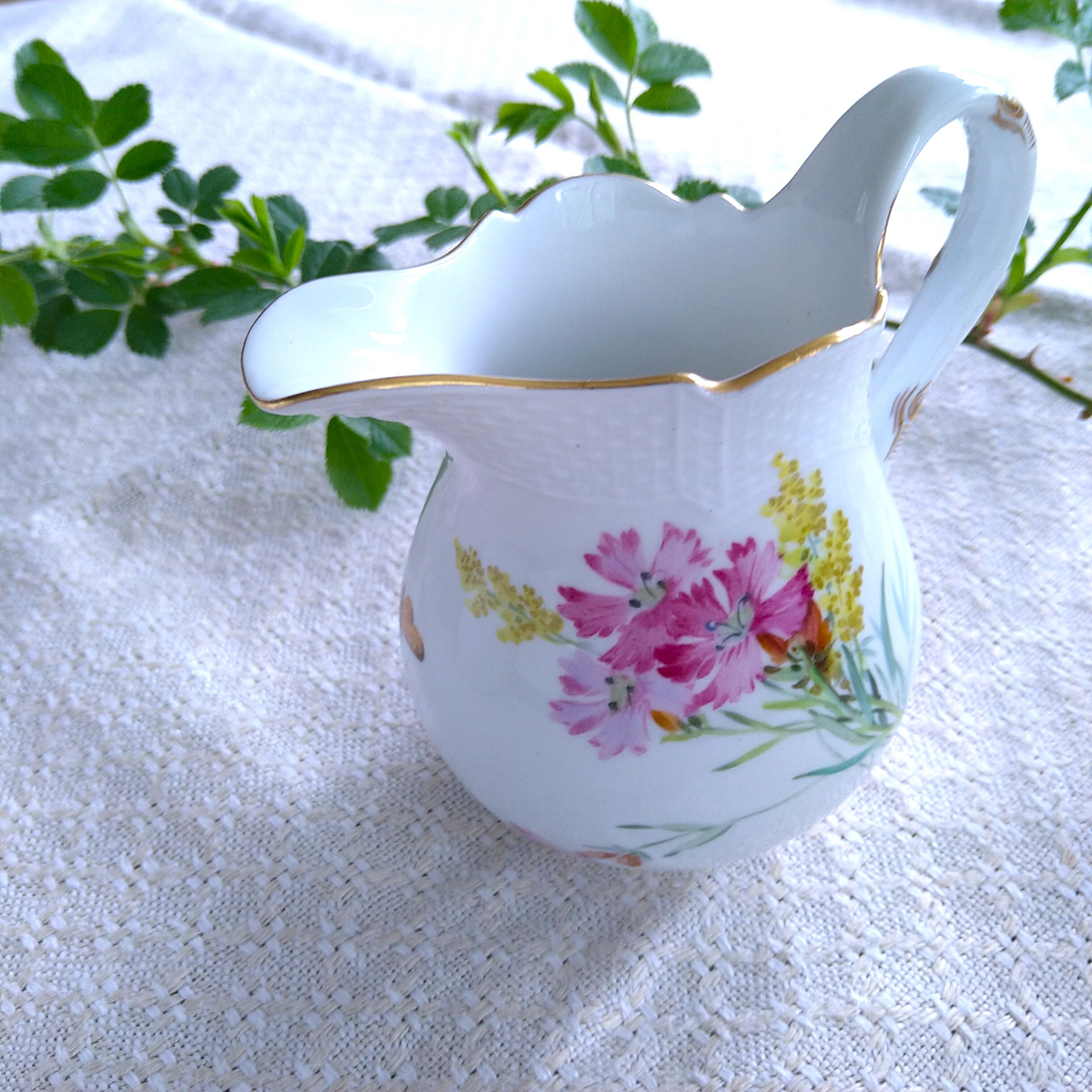 1924年以前マイセン自然主義様式絵付けのミルクピッチャー/Milk Jug