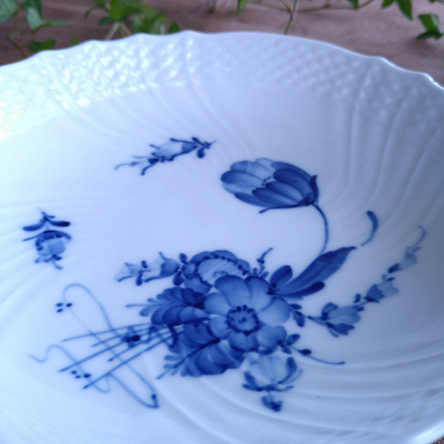1963年のブルーフラワーカーブ高台のお皿直径約17.5㎝/BlueFlowerCurvesStandDIsh