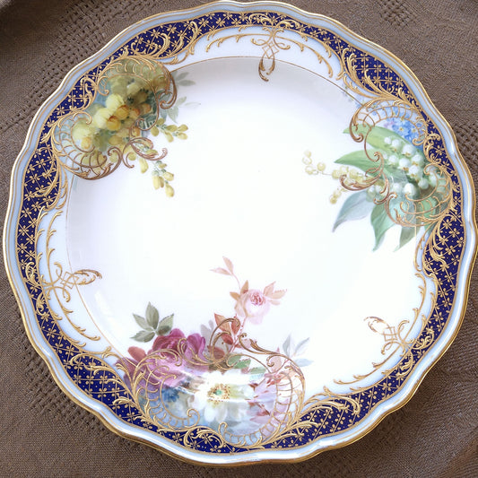 1850～1924年のMeissenマイセン、コバルトと金彩に自然主義様式の花々のお皿は直径約21.5㎝D