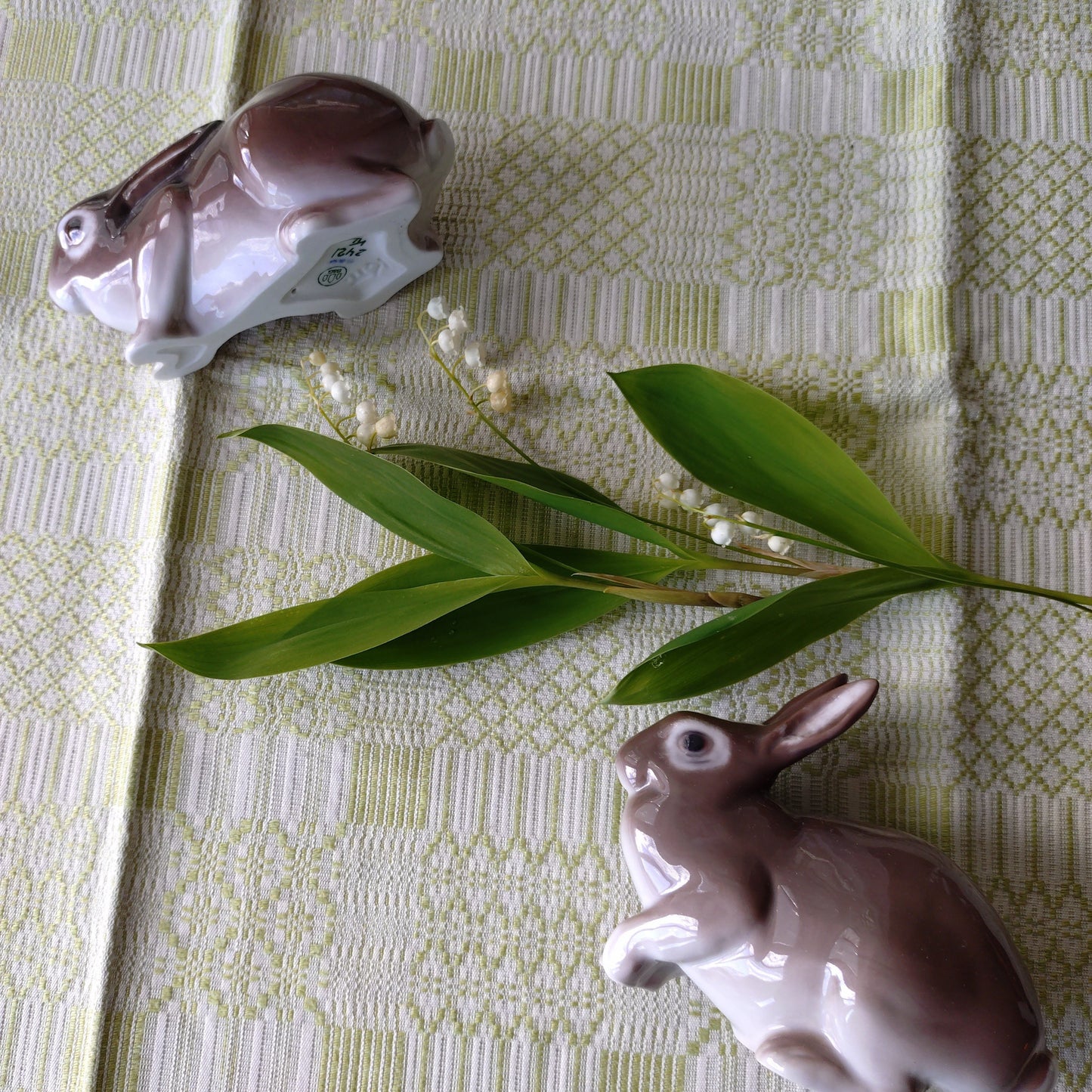 Bing＆Grondahlビングオーグレンダールの茶色うさぎ🐰は体長約12.8㎝L