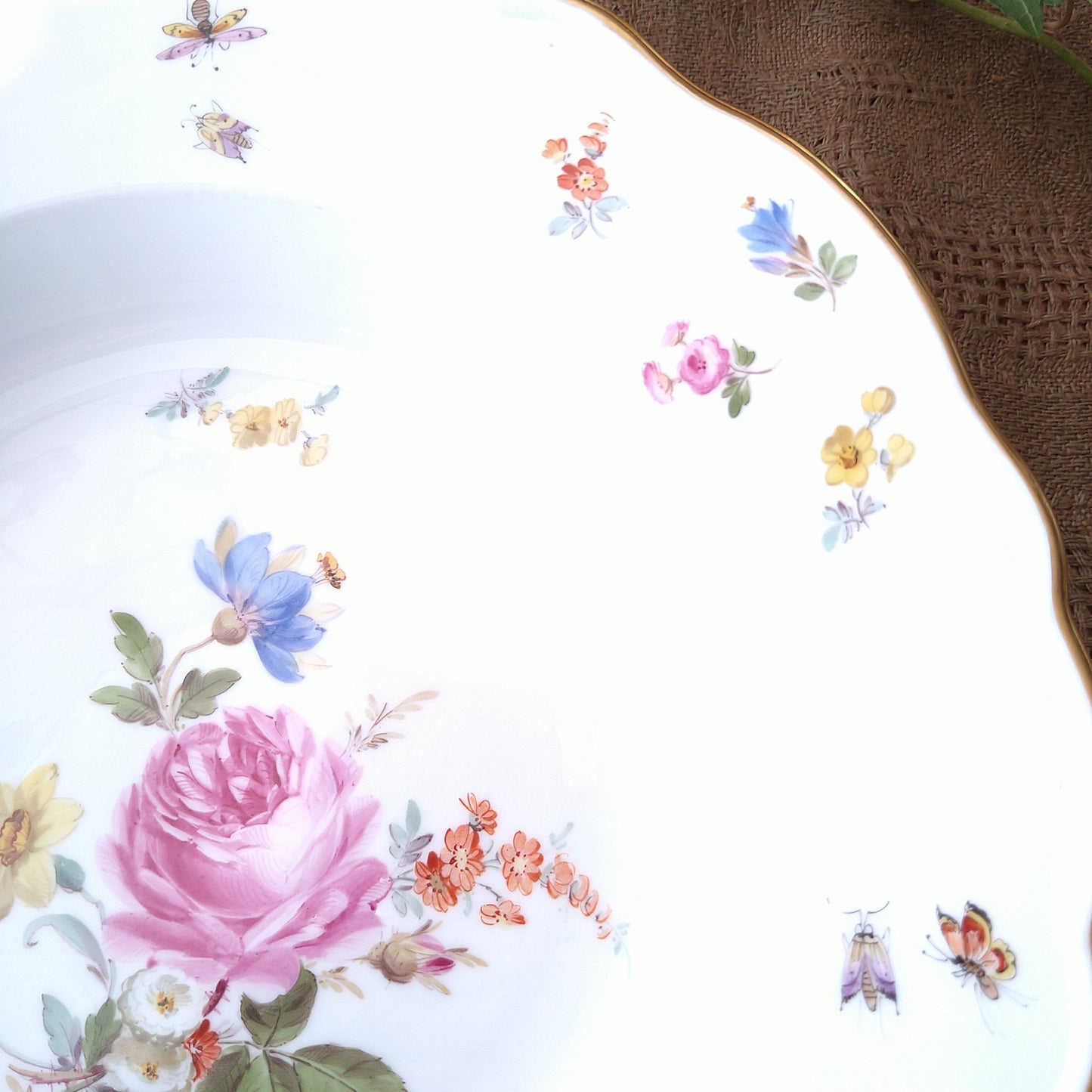1860～1924年Meissen花と昆虫の絵のスープ深皿23.5㎝ピンクのバラ/Soup plate 23,5cmD