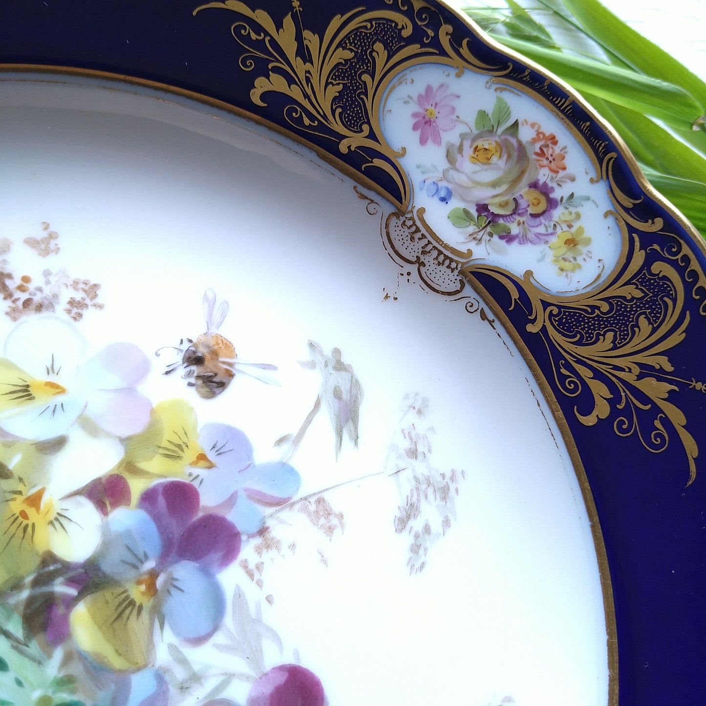 Meissen マイセンコバルトフォンド自然主義絵付け直径約25㎝D三色すみれ/MeissenCobalt FondPlate