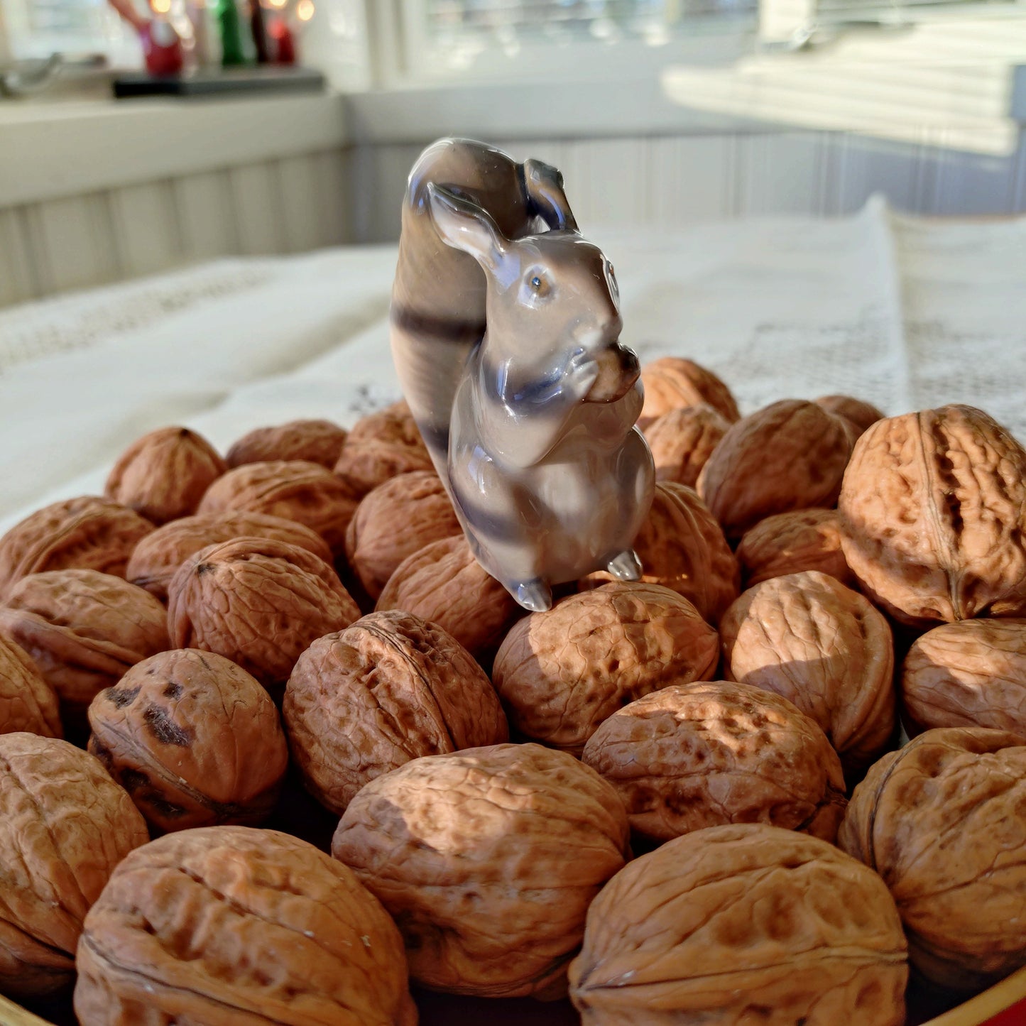 Royal Copenhagen squirrel with nuts! ❤️Approximately 7cm H x 5cm W