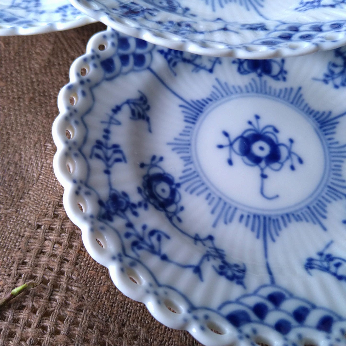 RoyalCopenhagenFullLaceフルレース直径約11㎝型番号1145の小皿/Full lace mini dish 11cm diam
