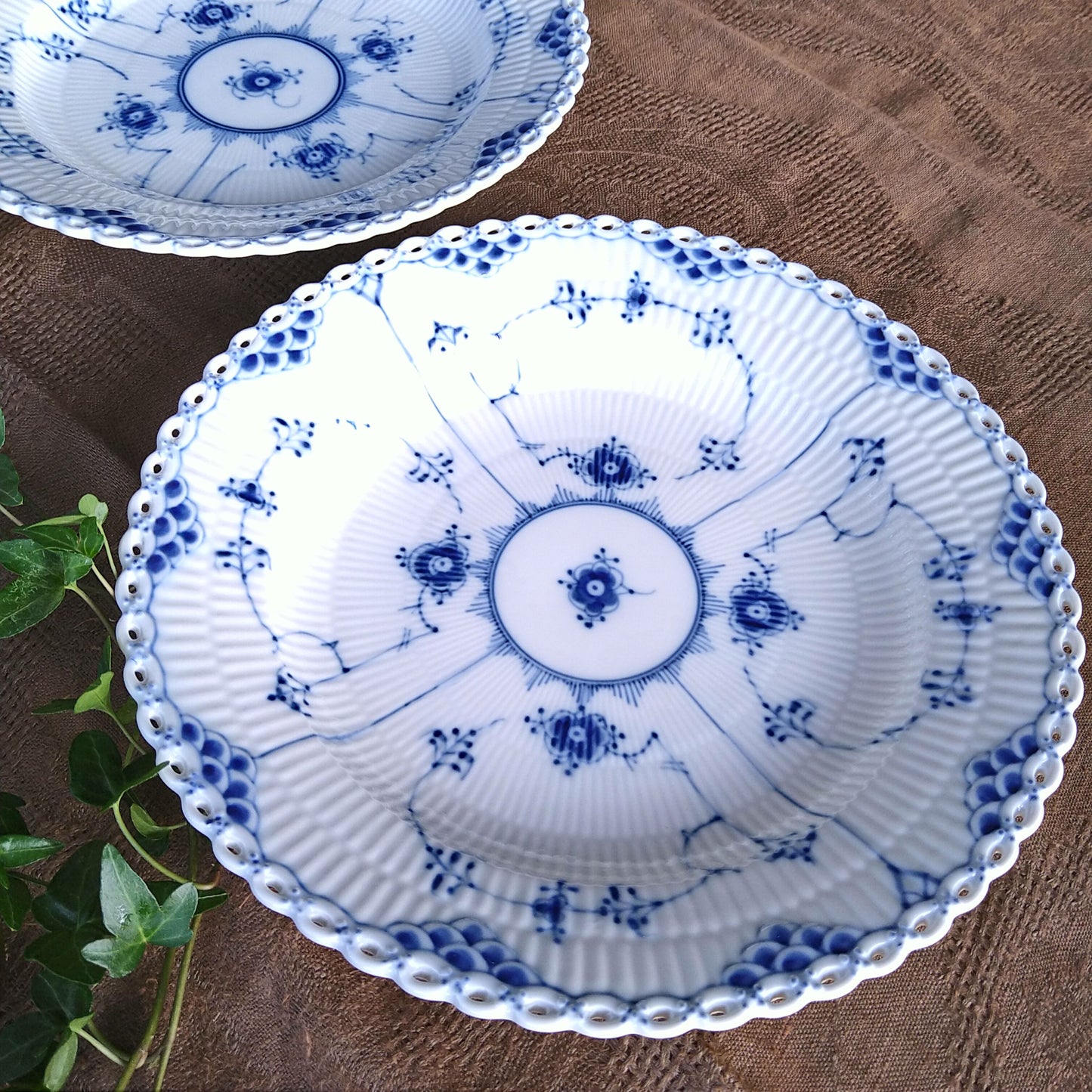1980～1984年のRoyalCopenhagenブルーフルーテッドフルレースの25㎝Dのプレート/BlueFlutedFullLace25cmDPlate
