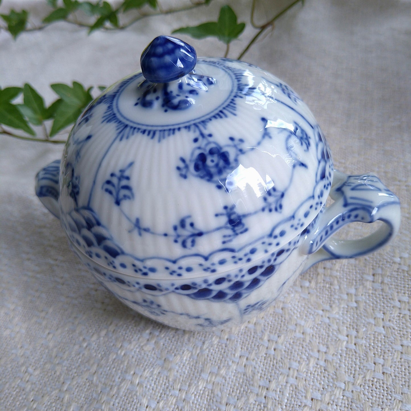 1975～1979年小さいシュガーポット取手付き/Sugar pot small