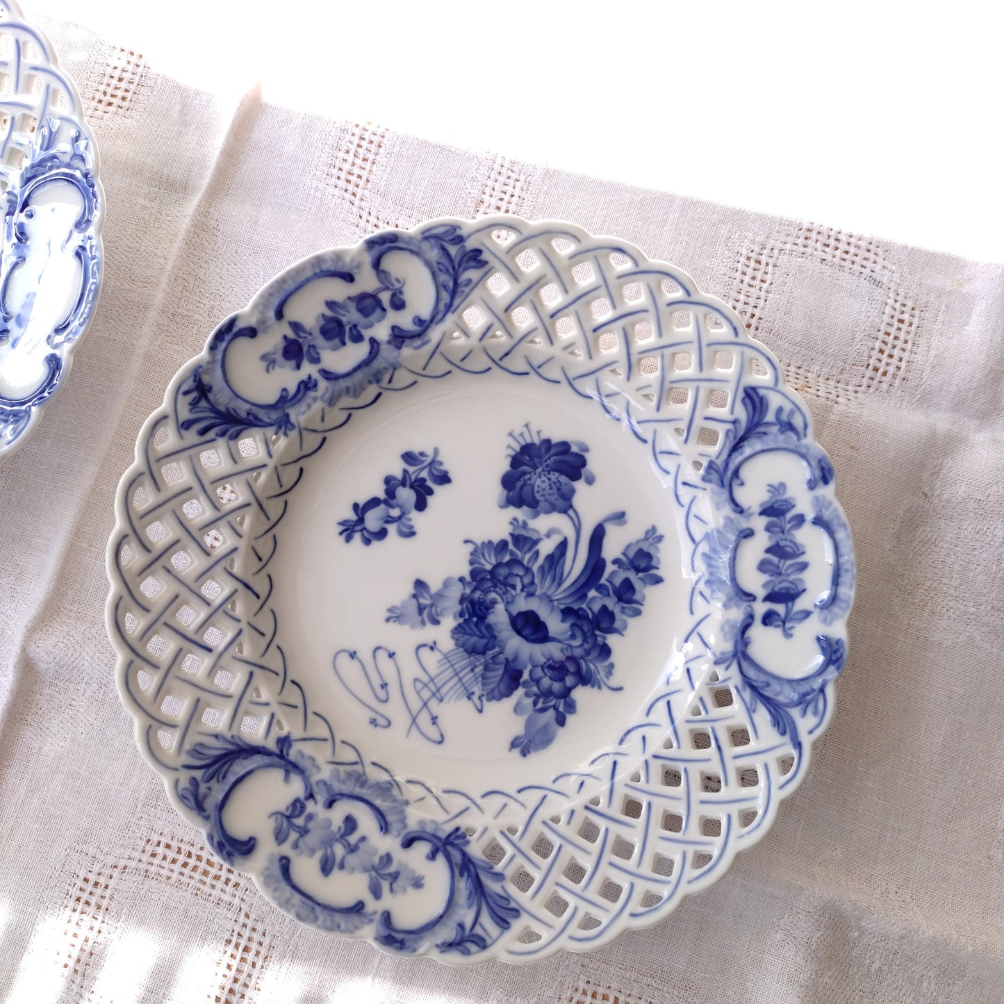 1969年～1974年のRoyalCopenhagenブルーフラワーのオープンワークのお皿は直径約23.7㎝D/BlueFlowerLacePlate
