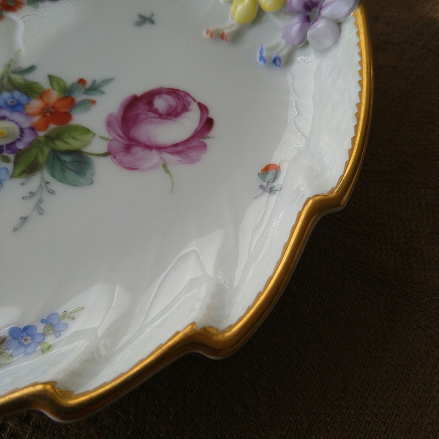 1960年のRoyalCopenhagenサクソンフラワーの小さい葉っぱ皿約18㎝×13.5㎝/LeafDishSaxonFlower