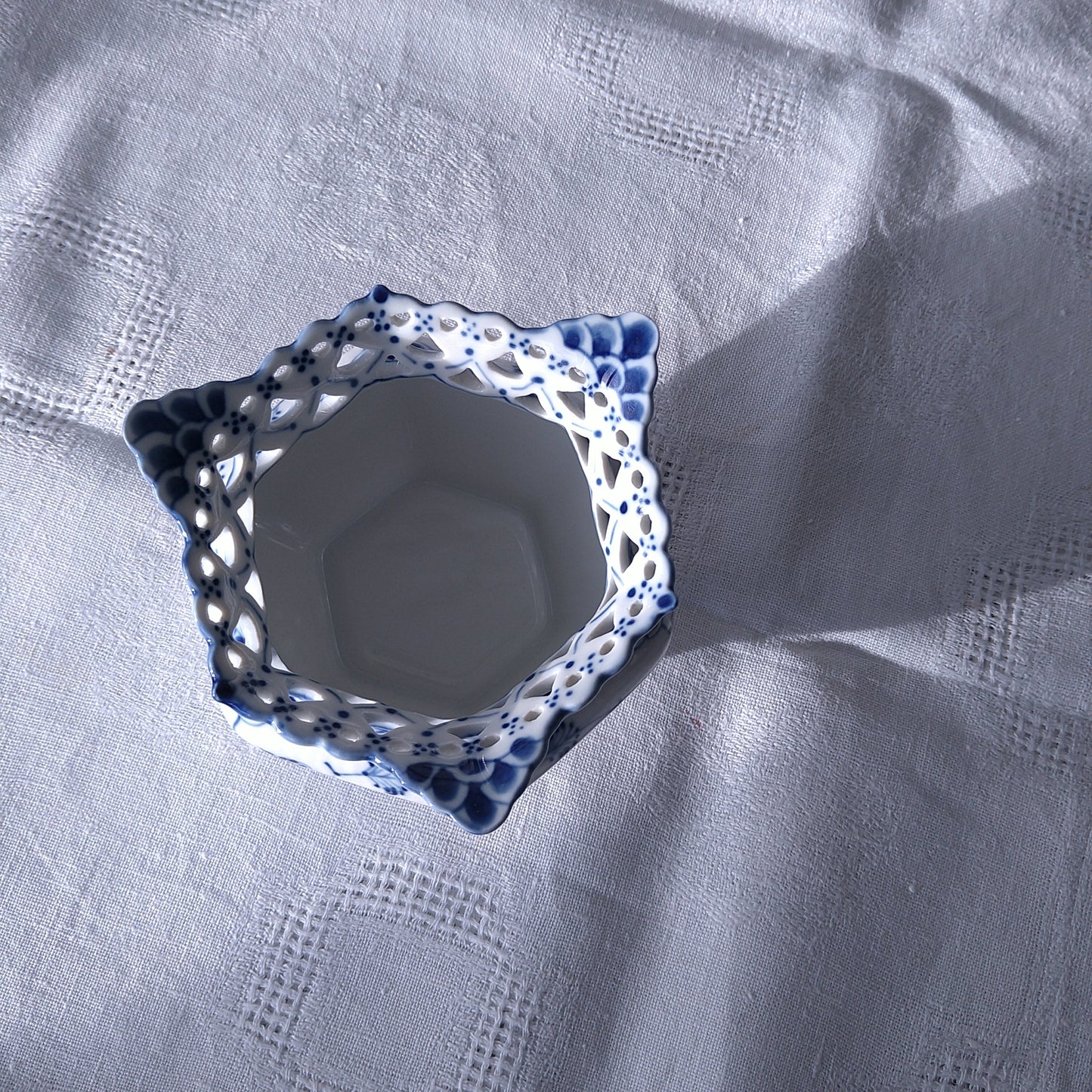 1969～1974年のRoyalCopenhagenブルーフルーテッドフルレースシュガーポット(大)型番1113高さ8.5㎝/Full Lace Sugar Pot Large 8.5㎝H
