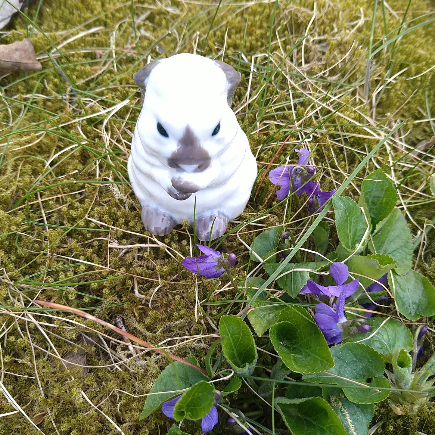 Bing＆Grondahlビングオーグレンダールのイヤーフィギュリン1999年のチビウサギ🐰ちゃん高さ約6.5㎝H