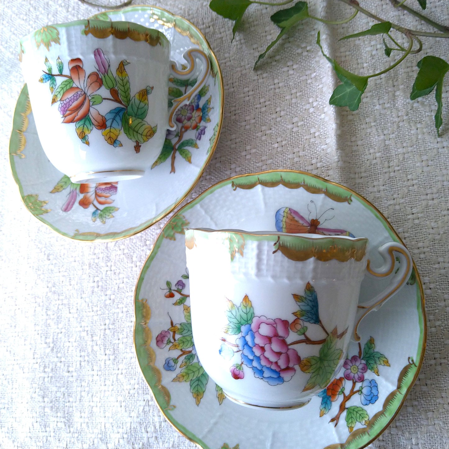 Herendヴィクトリアのコーヒーカップソーサー取っ手が丸くカーブしたタイプ/VictoriaCoffeeCupSaucer