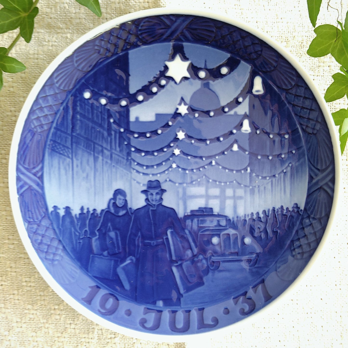 Royal Copenhagen 1937年款年度紀念盤（昭和12年）