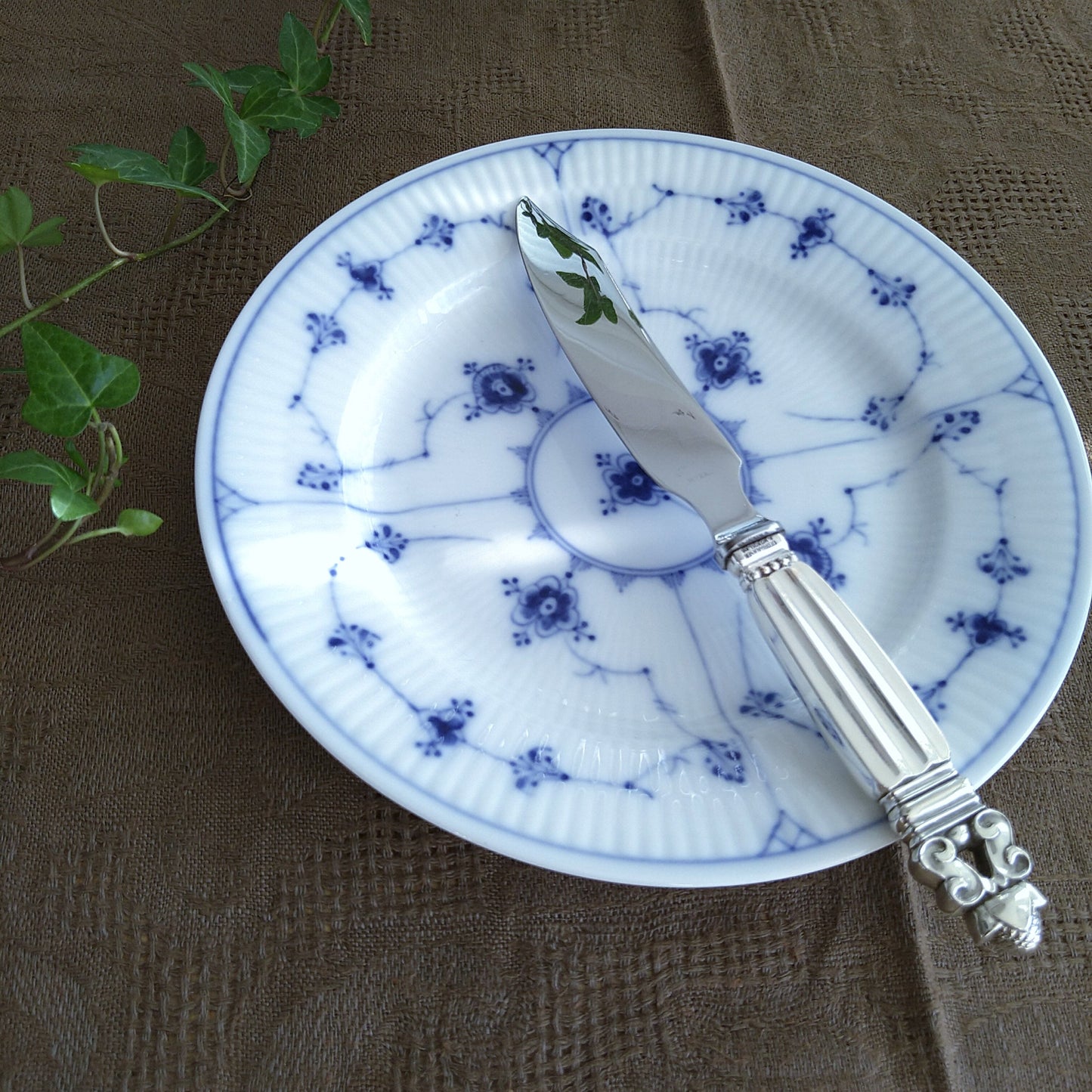 Georg Jensen Acorn 蛋糕刀