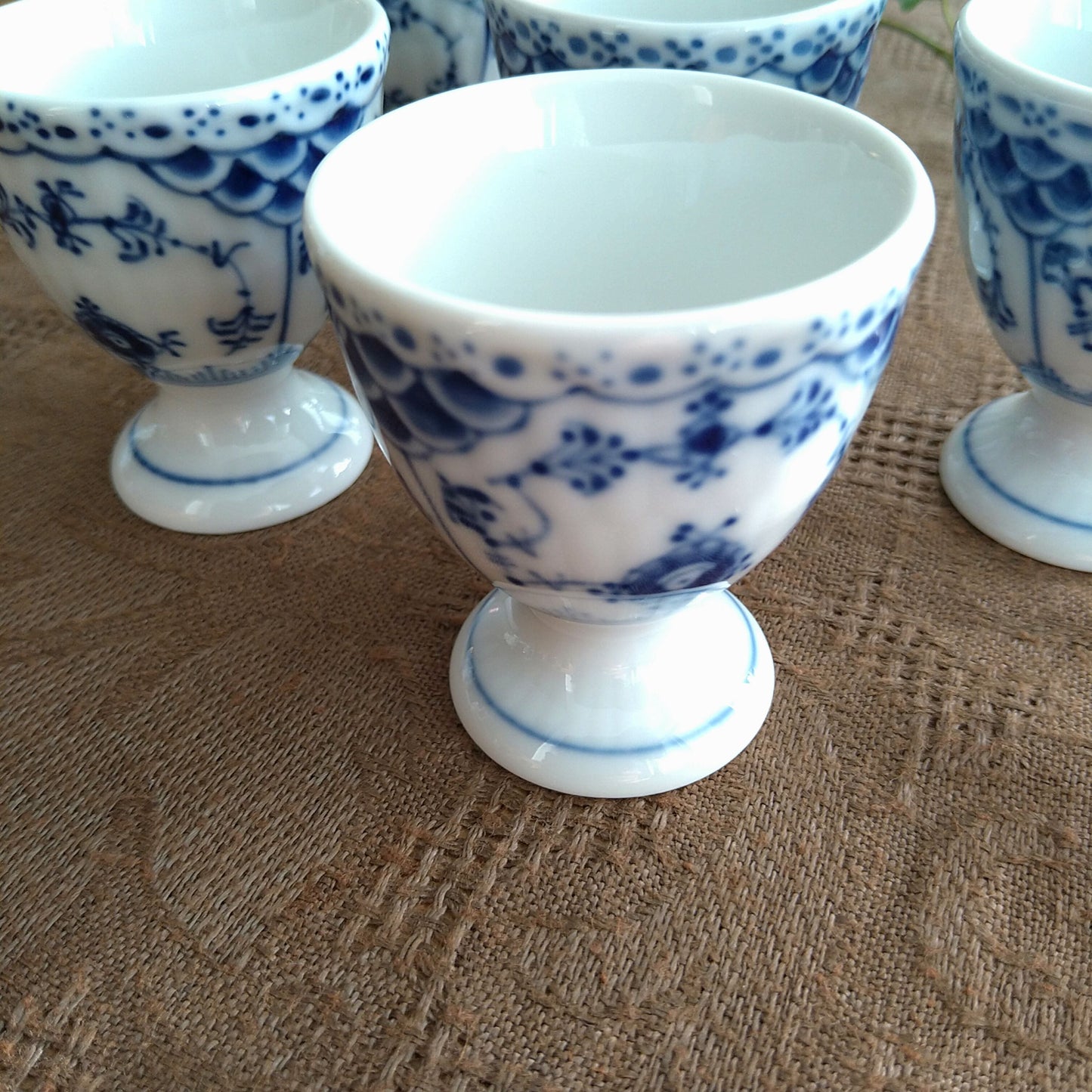1950年代のブルーフルーテッドハーフのエッグスタンド/BlueFluted Egg stand