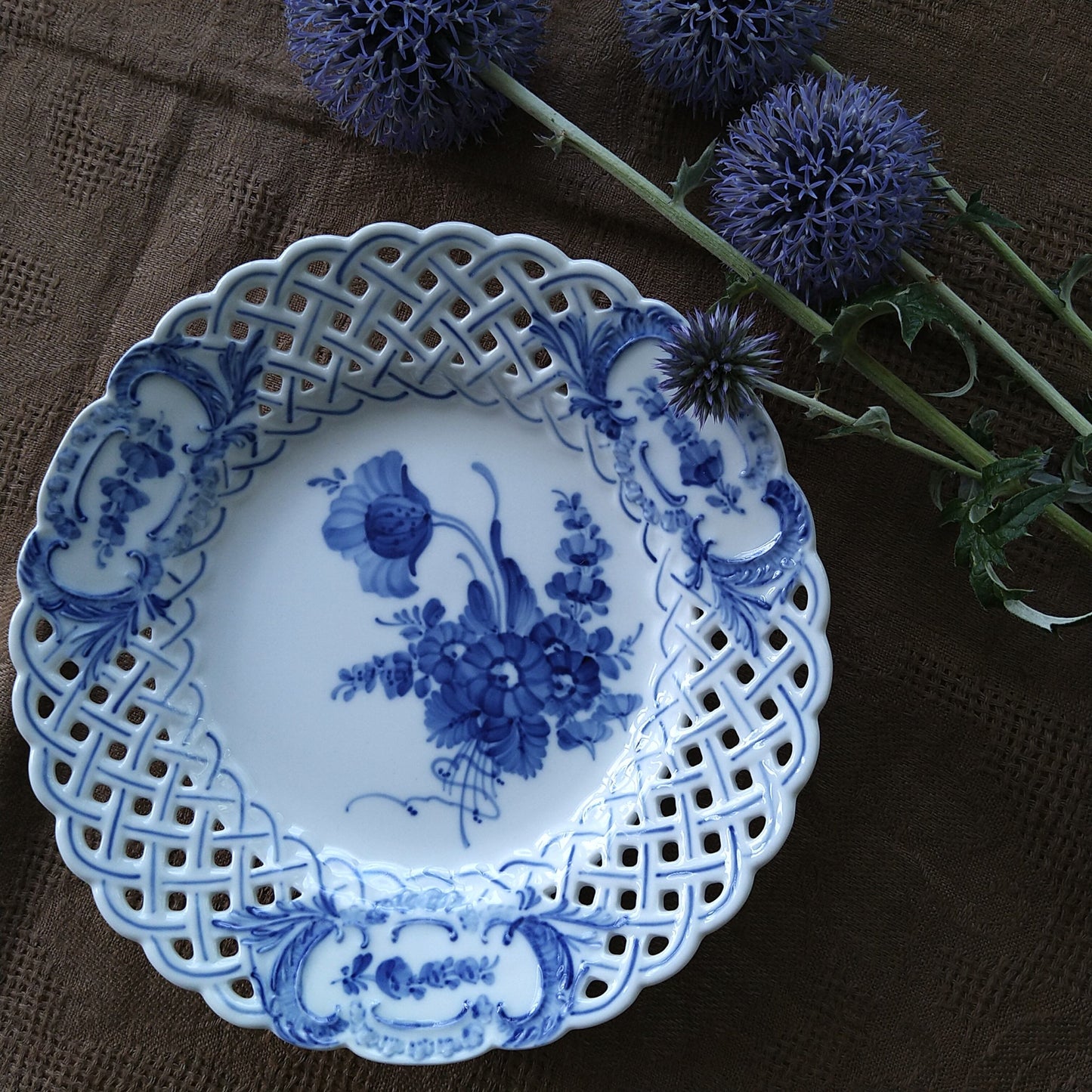1975～1979年のRoyalCopenhagenブルーフラワーのオープンワークのお皿は直径約21cmD/BlueFlowerLacePlate