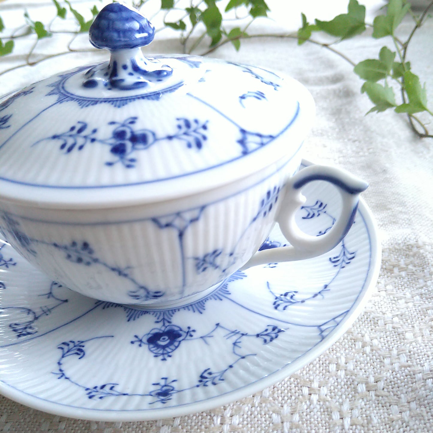 1960‐1970年代RoyalCopenhagenブルーフルーテッドプレインのブイヨンカップソーサー蓋つき/Bouillon cup saucer with lid