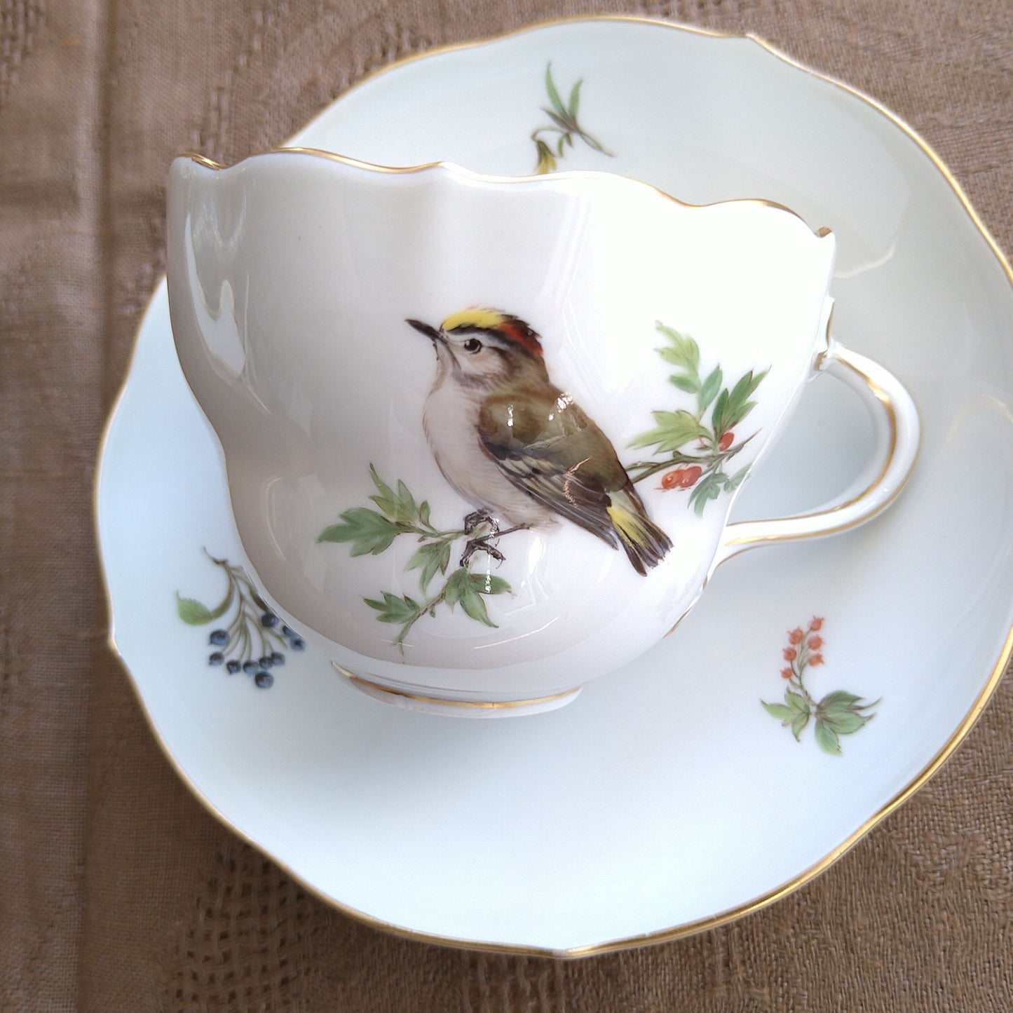 Meissenマイセン1970年頃ドイツの鳥キクイタダキのコーヒーカップソーサー