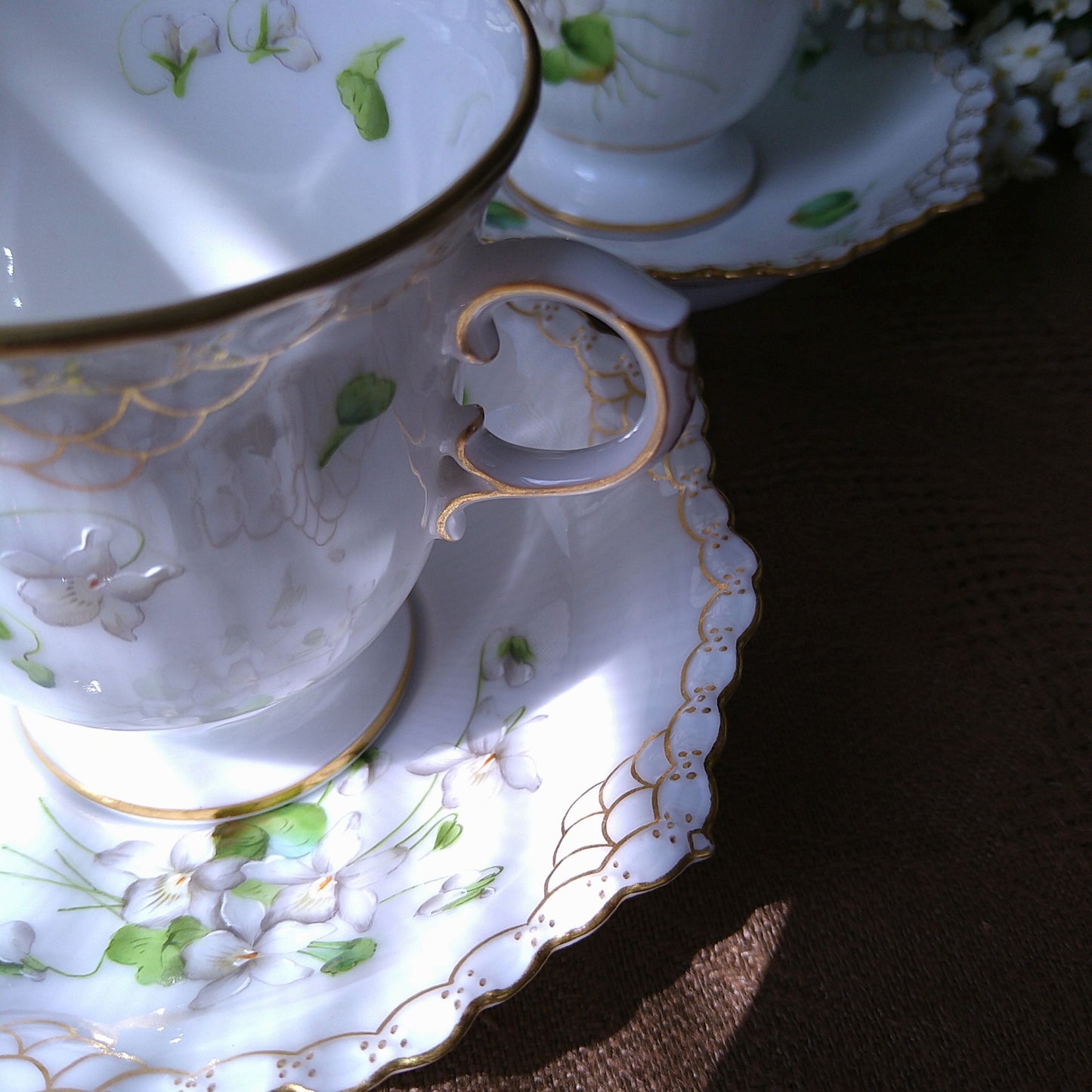 1892年RoyalCopenhagen の白いスミレのカップソーサー/WhiteVioletCupSaucer