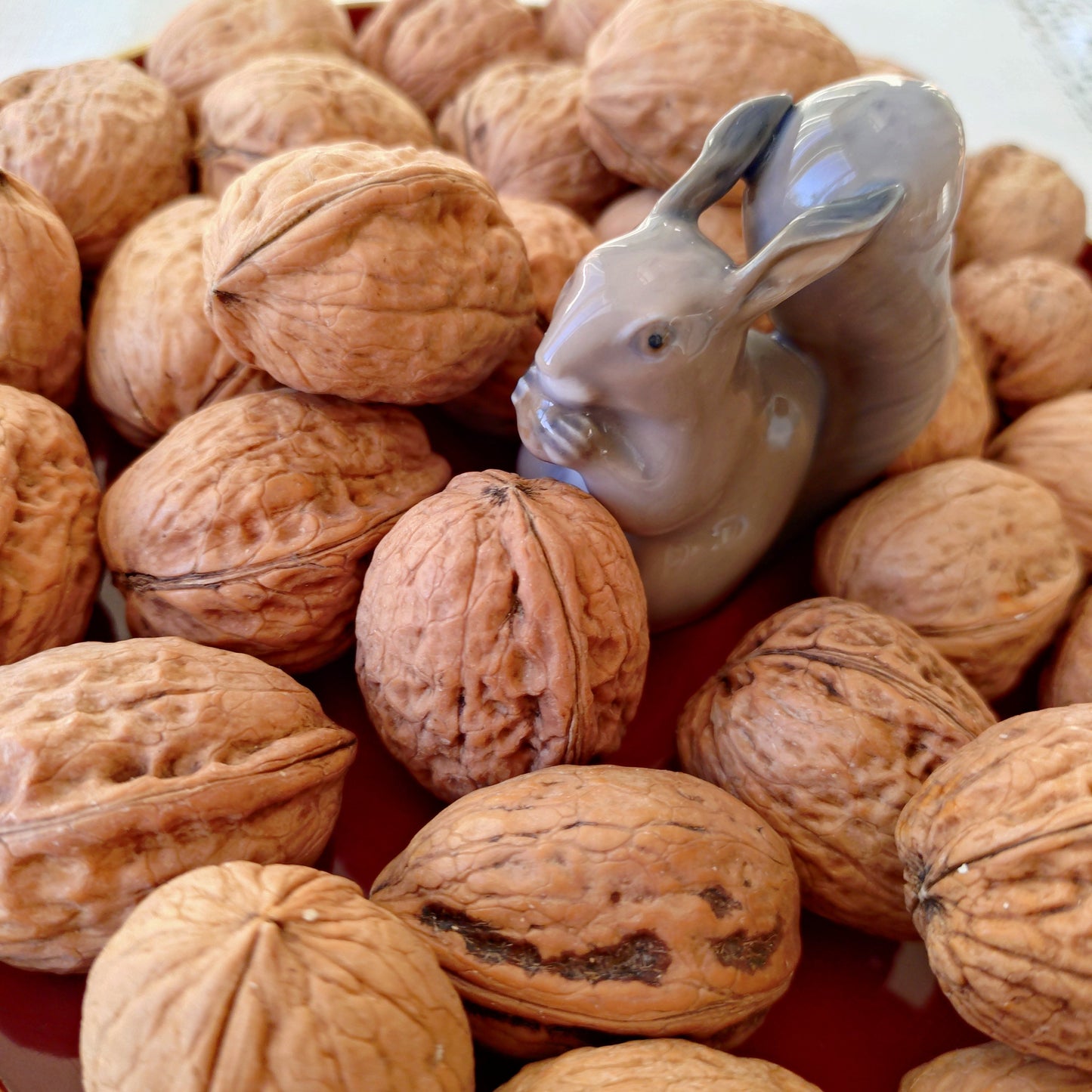Royal Copenhagen squirrel with nuts! ❤️Approximately 7cm H x 5cm W