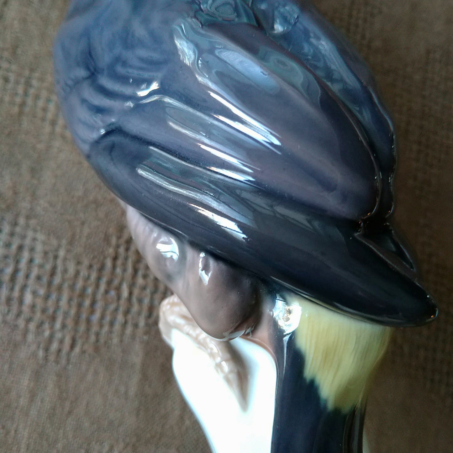 Circa 1909-1920 Meissen Toucan (model by Paul Walther) / Jugendstil / Height approx. 30.5 cm
