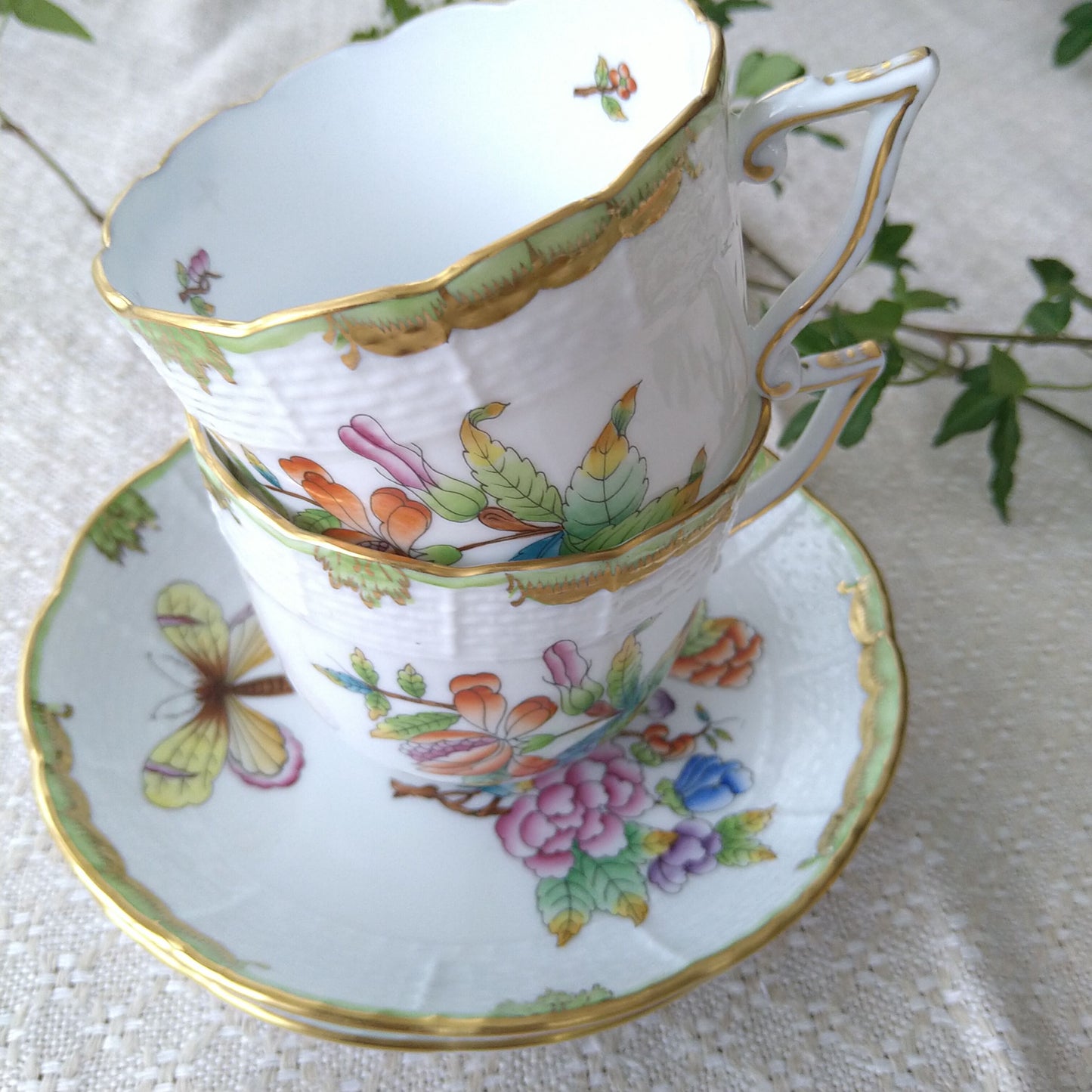 Herendヴィクトリアのコーヒーカップソーサー取っ手がとんがりタイプ/VictoriaCoffeeCupSaucer