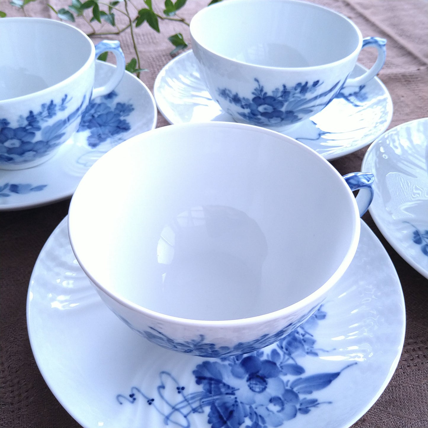 ブルーフラワーカーブ モーニングカップソーサー/BlueFlowerCurveMorningCupSaucer
