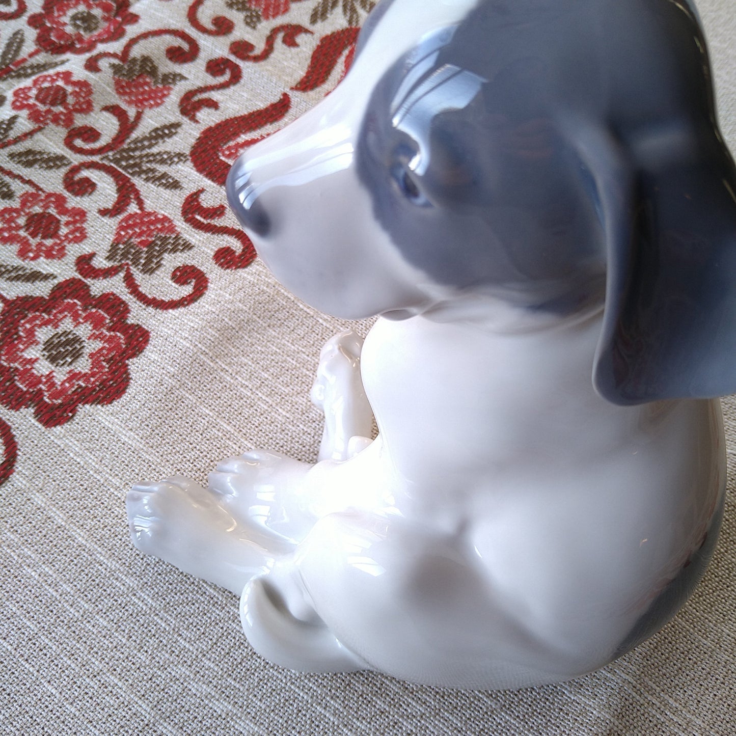 1975～1979年RoyalCopenhagenロイヤルコペンハーゲンの耳の垂れたワンコ🐶はポインターの子犬🐶高さ約20㎝H