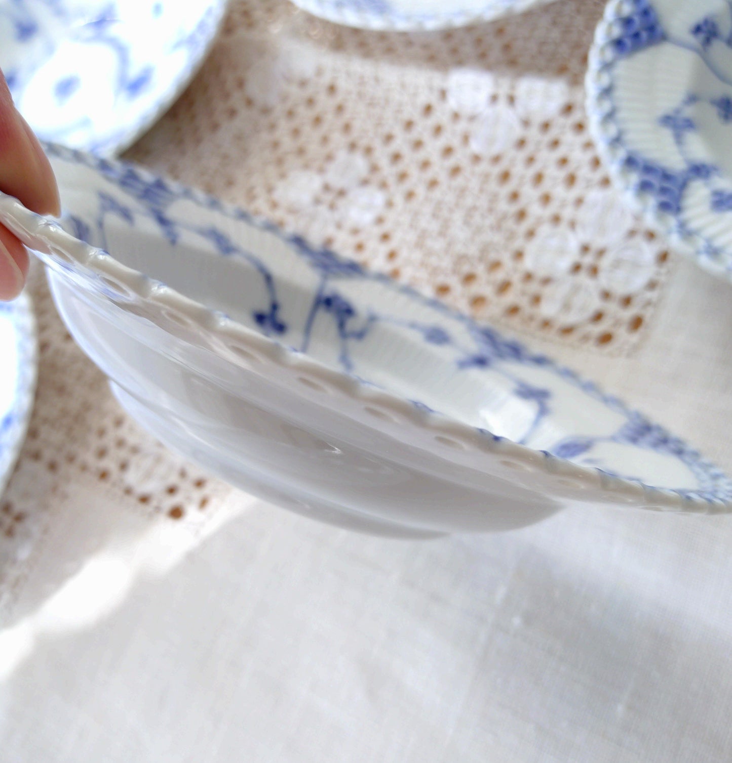 1957年のRoyalCopenhagenロイヤルコペンハーゲンフルレースのベリー皿直径約15㎝D/BlueFlutedFullLaceBerryPlate15cmD